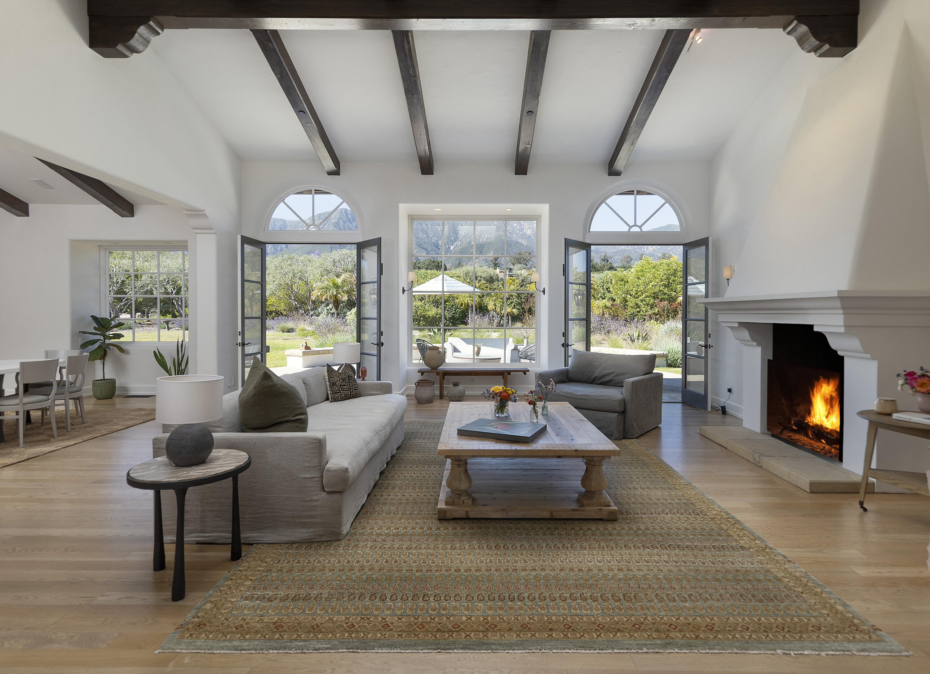 311 Meadowbrook Drive