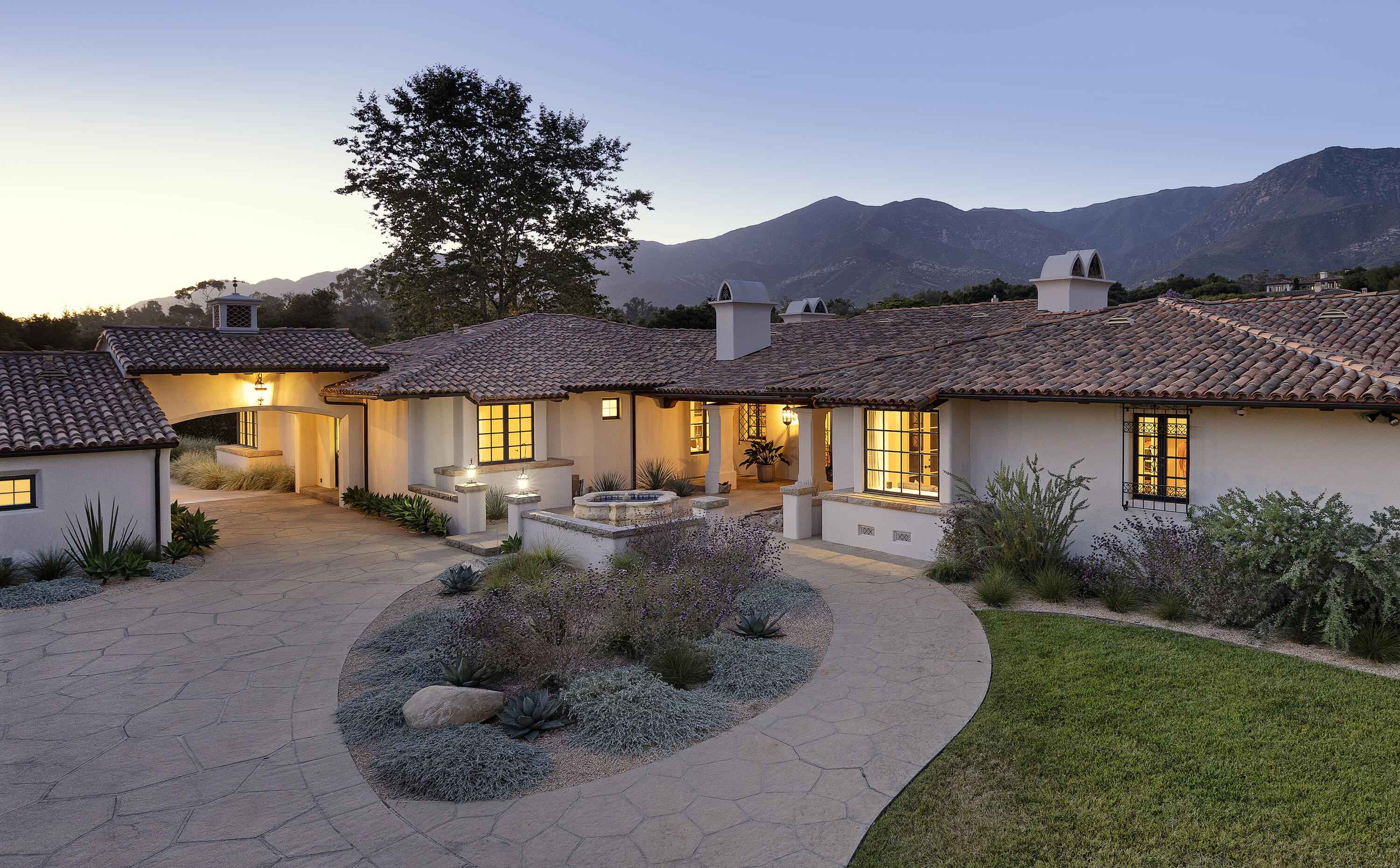 311 Meadowbrook Drive