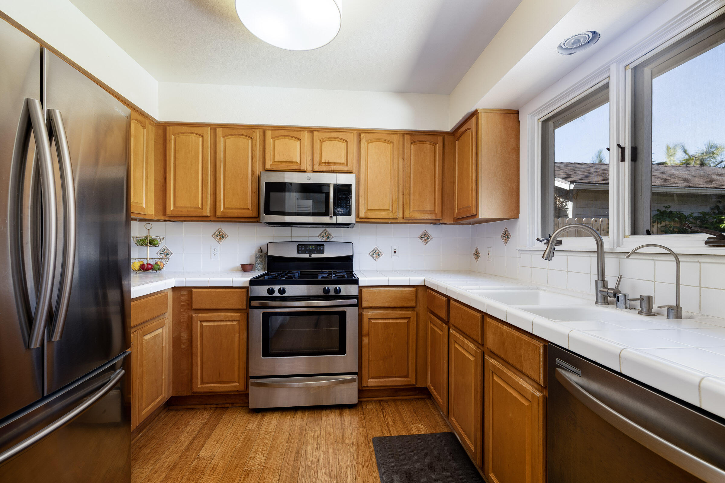 1819 San Andres Street, B