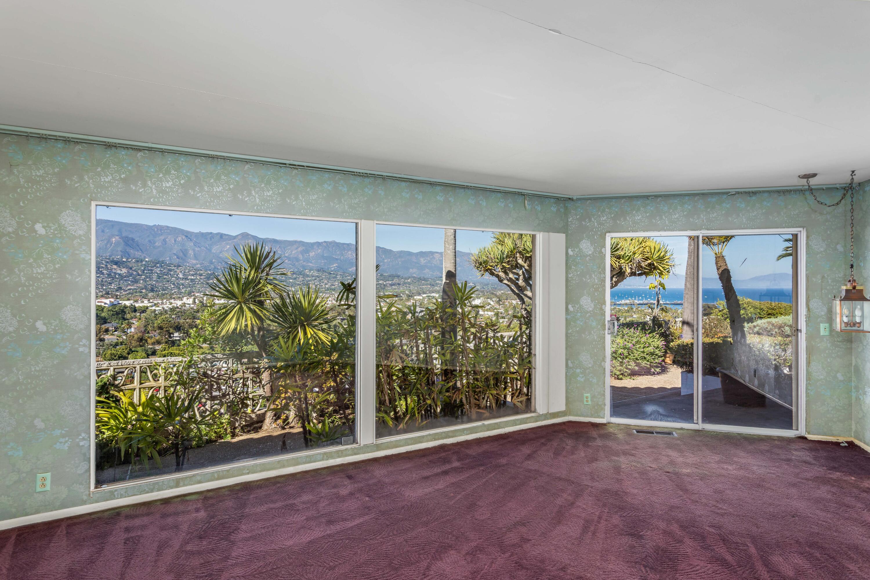 546 Miramonte Drive