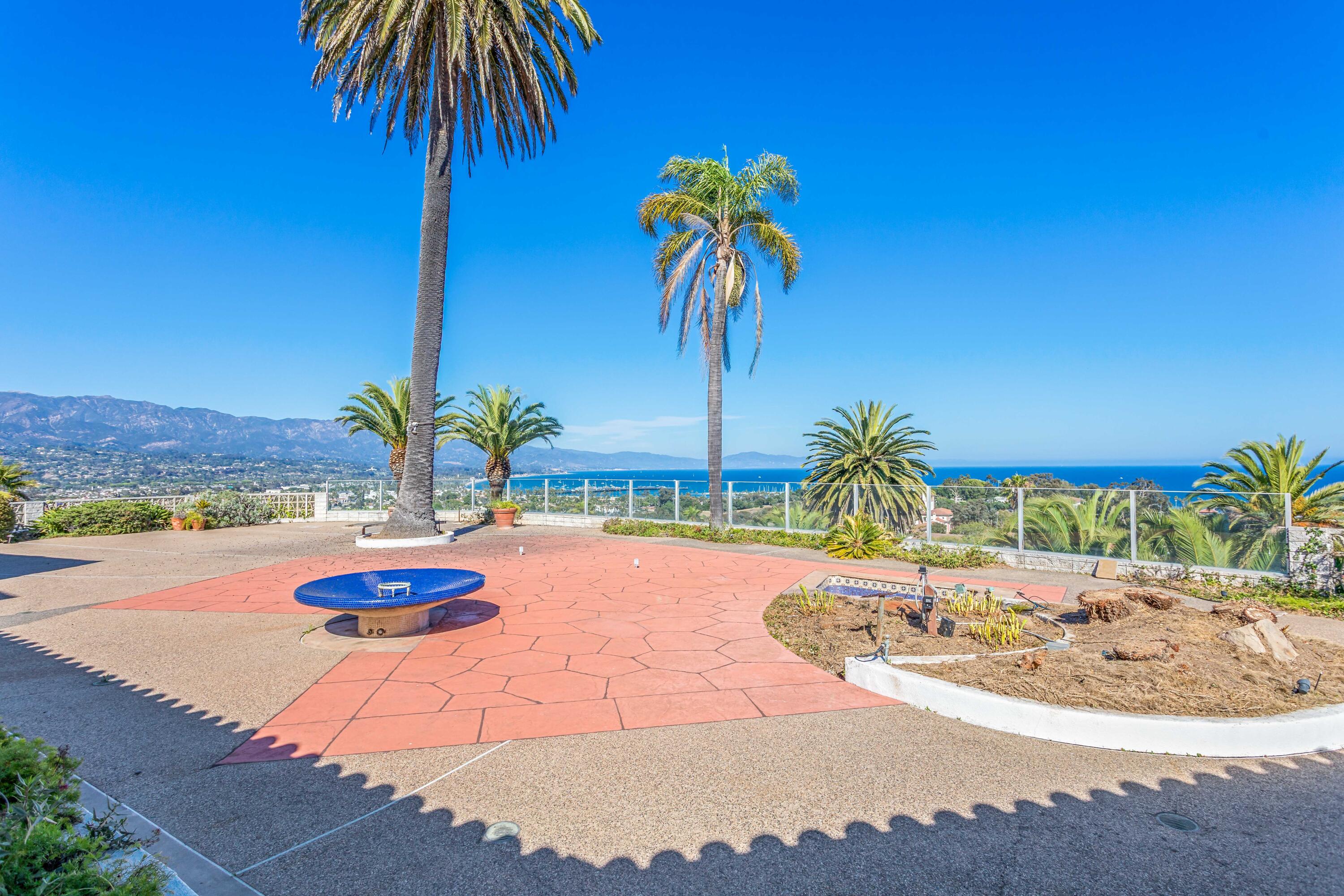 546 Miramonte Drive