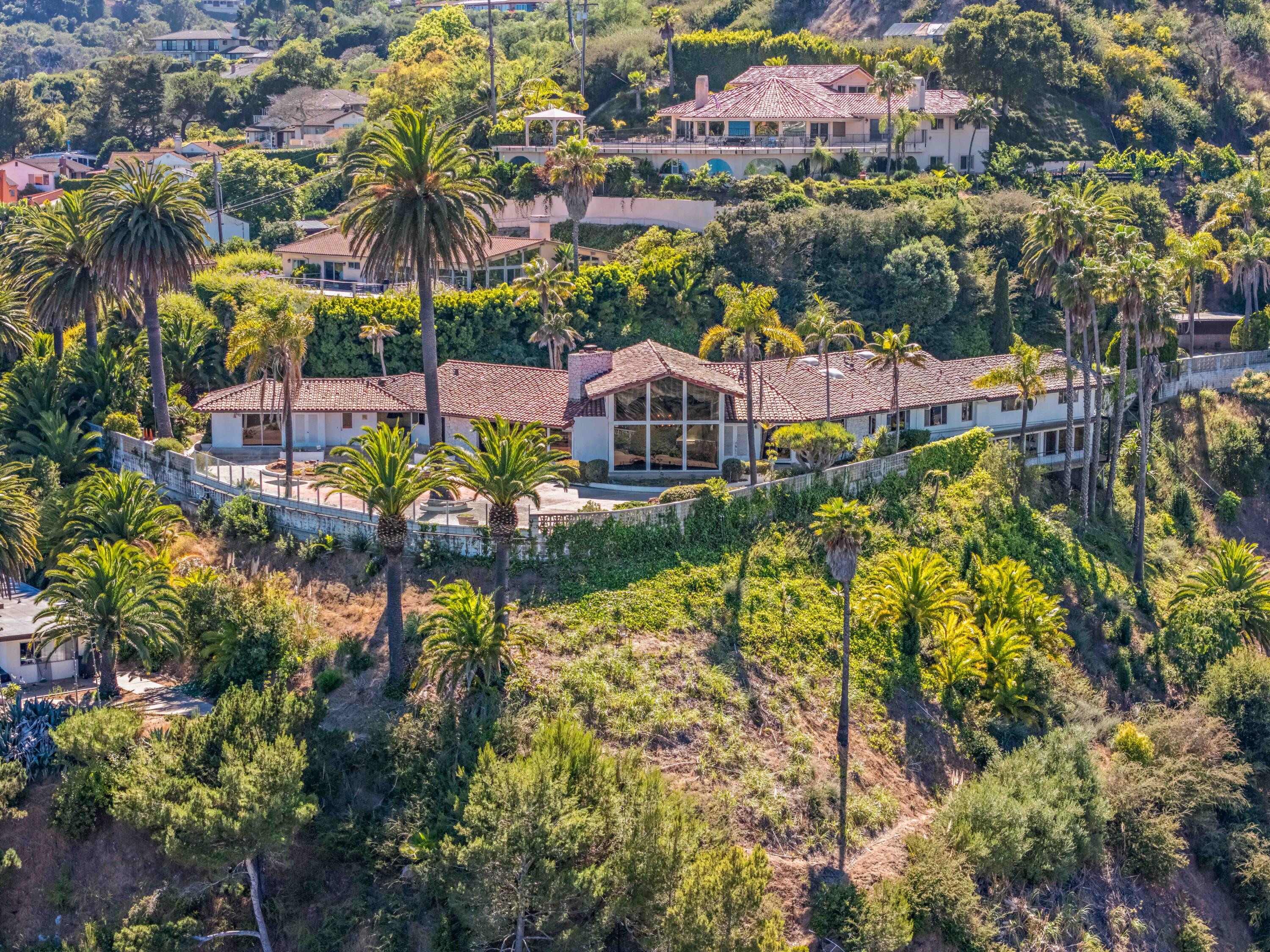 546 Miramonte Drive