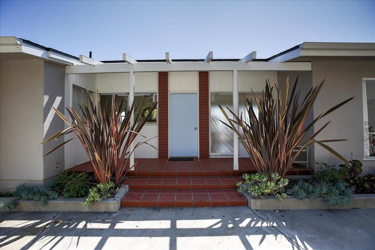 74 Chase Dr