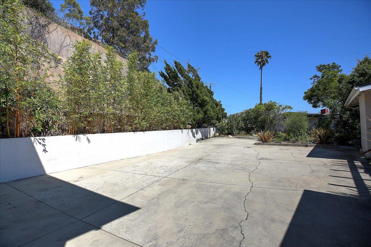 74 Chase Dr