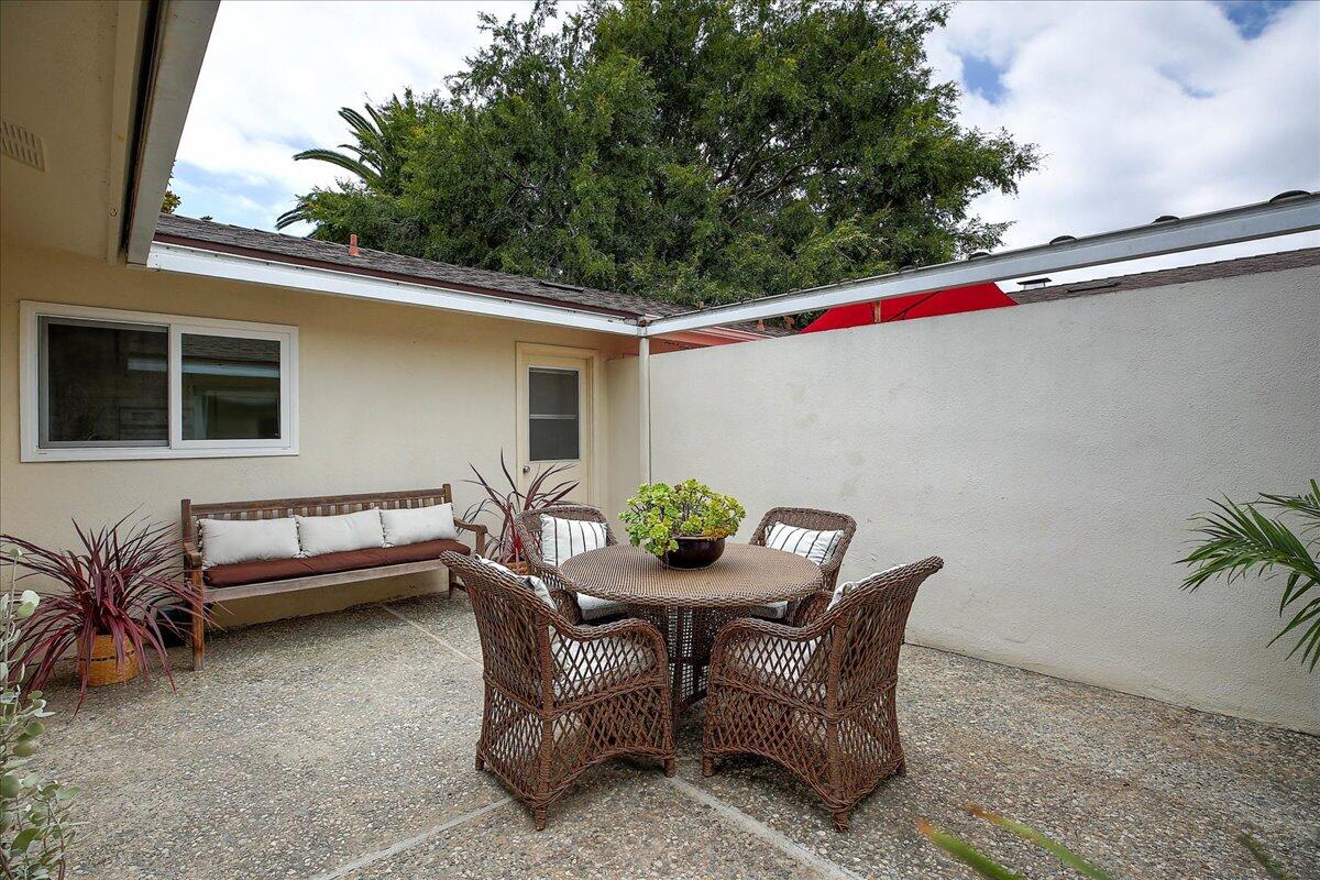 811 Cieneguitas Road