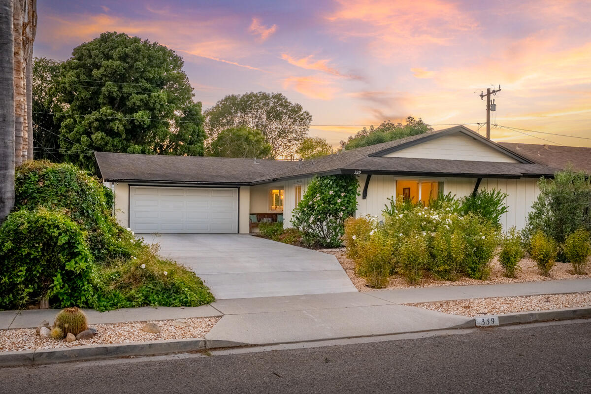 339 Via El Encantador