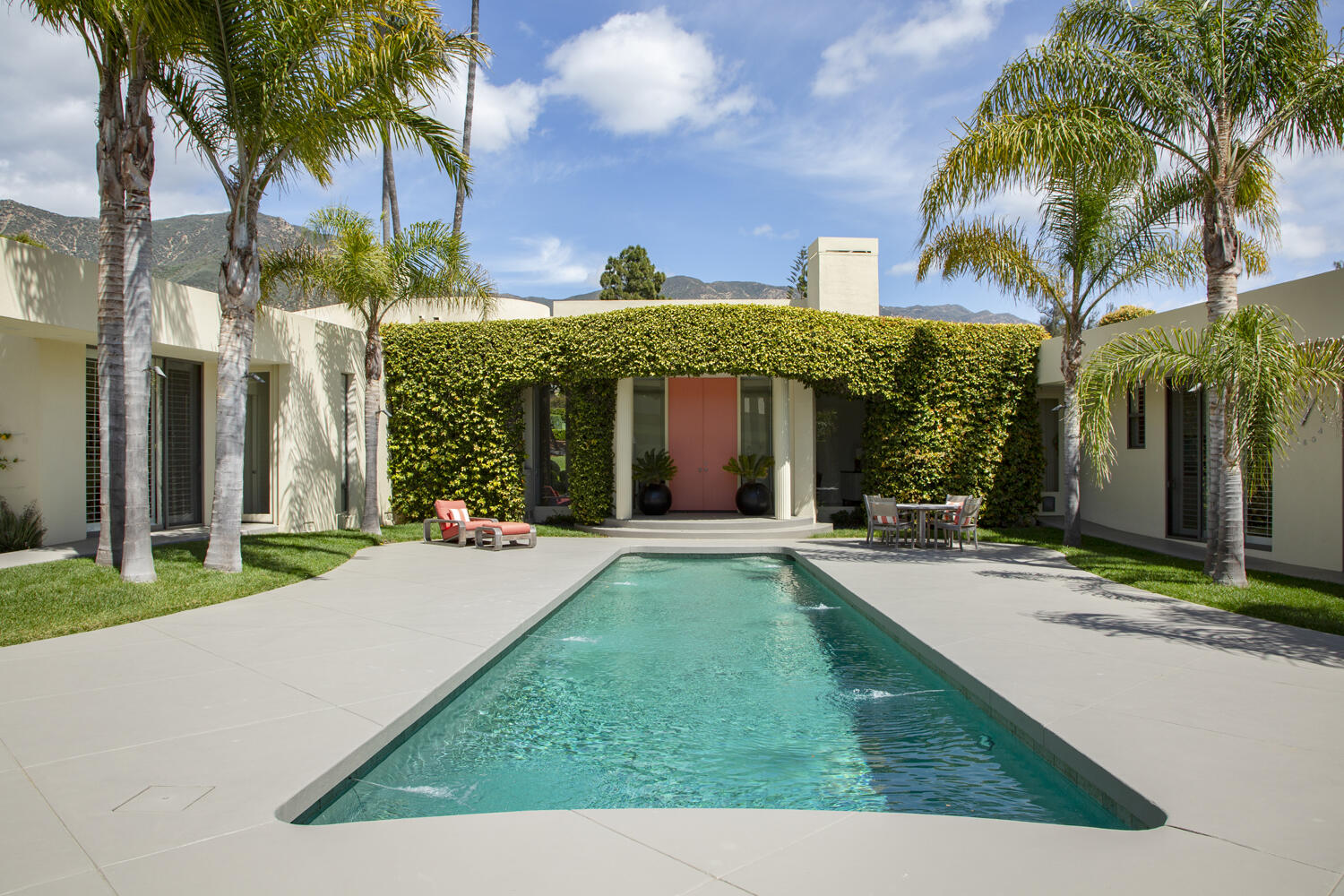 526 Crocker Sperry Drive