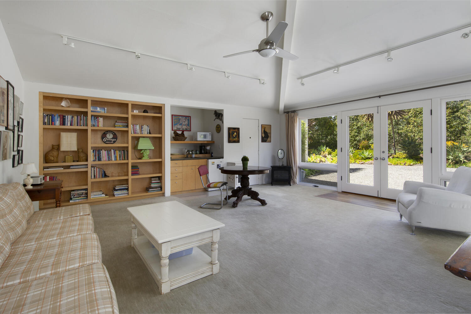 526 Crocker Sperry Drive