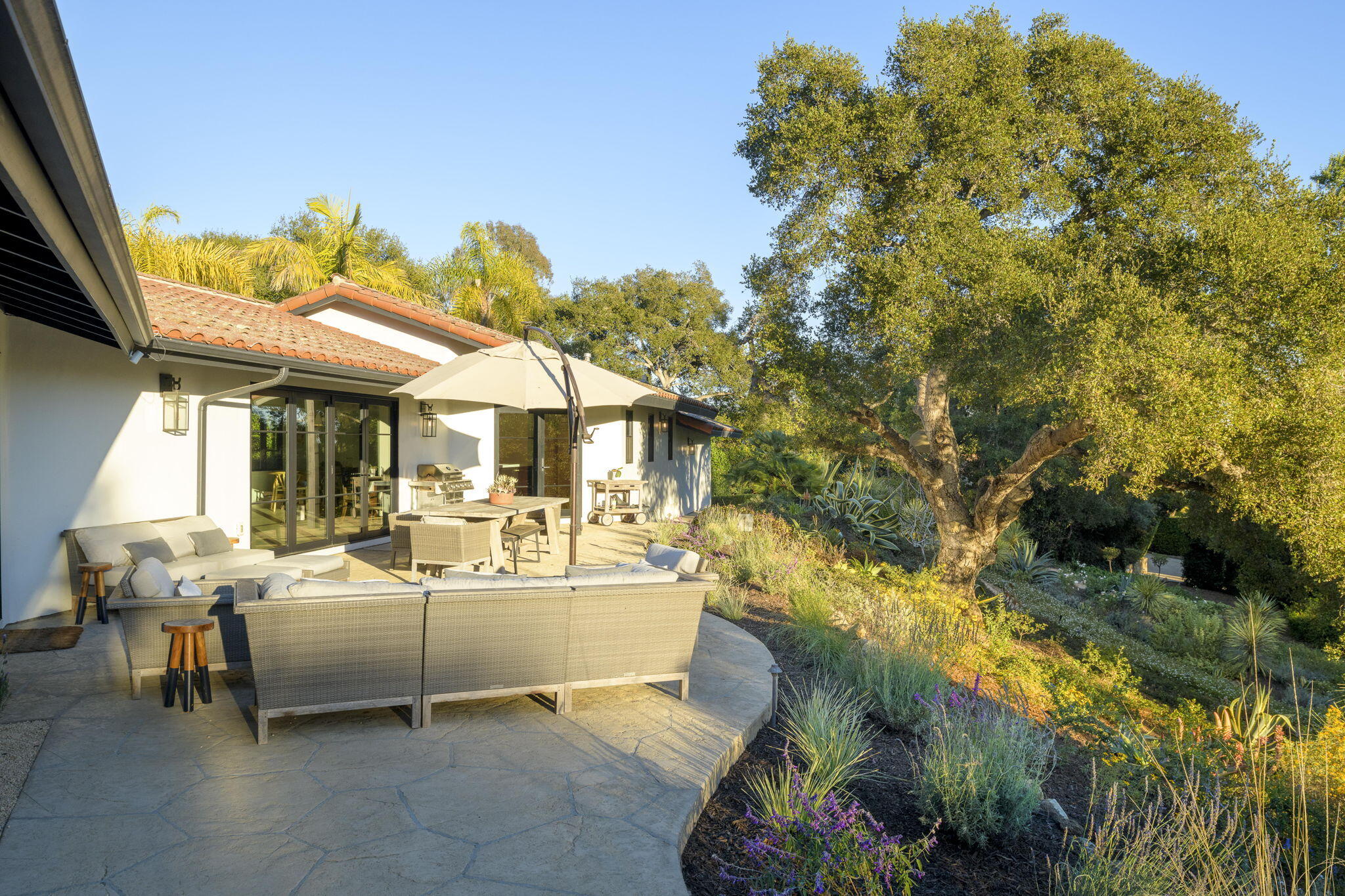 1383 School House Road