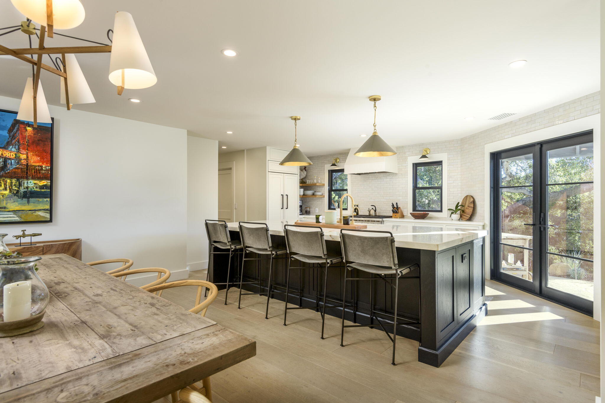 1383 School House Road