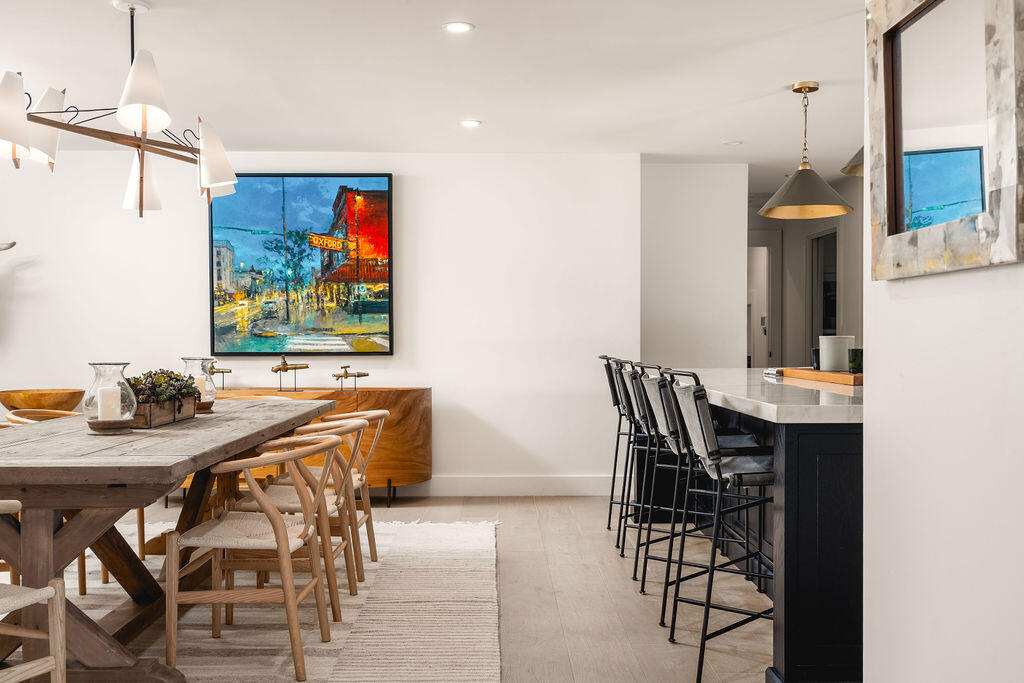 1383 School House Road