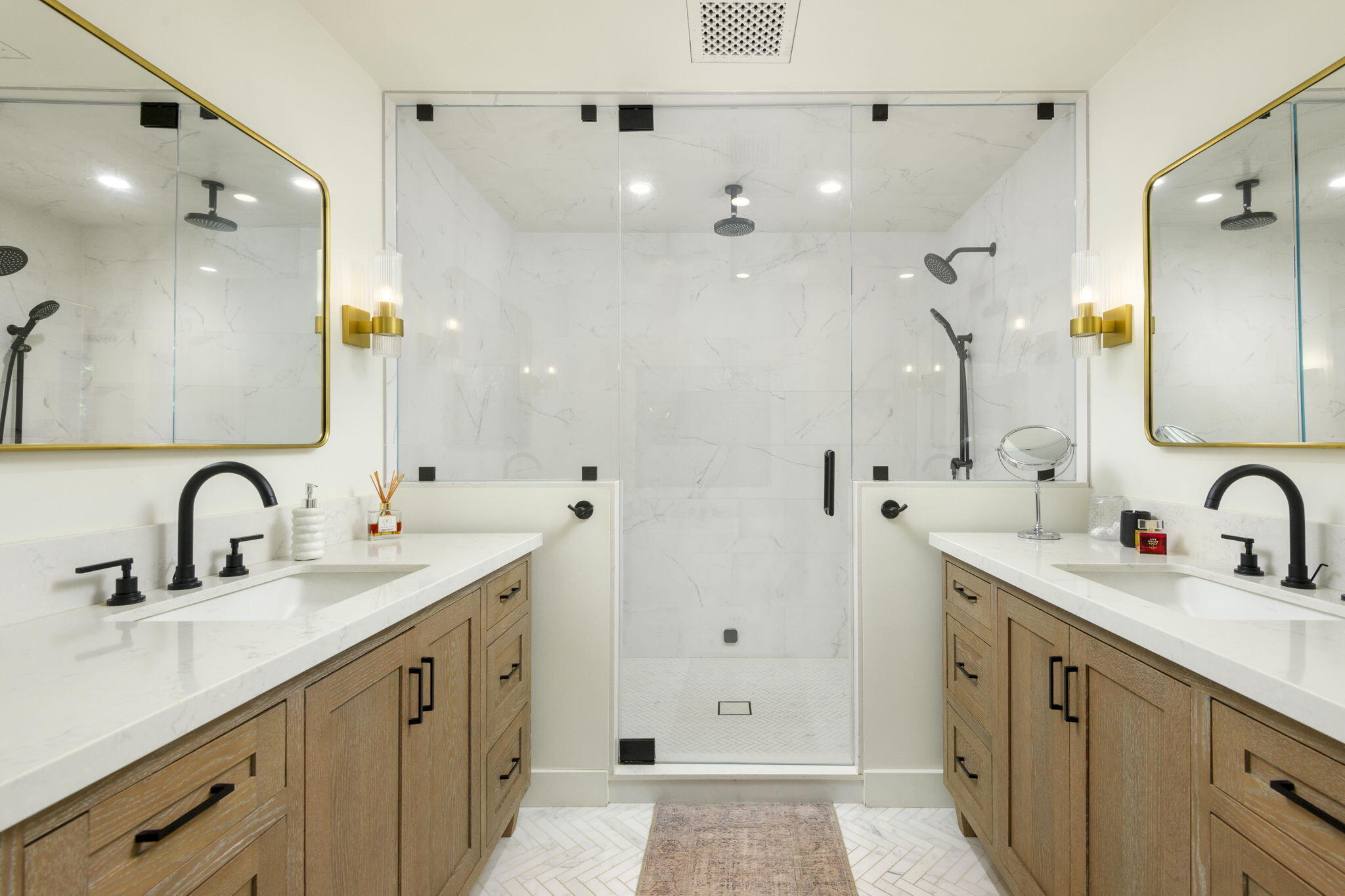 1383 School House Road