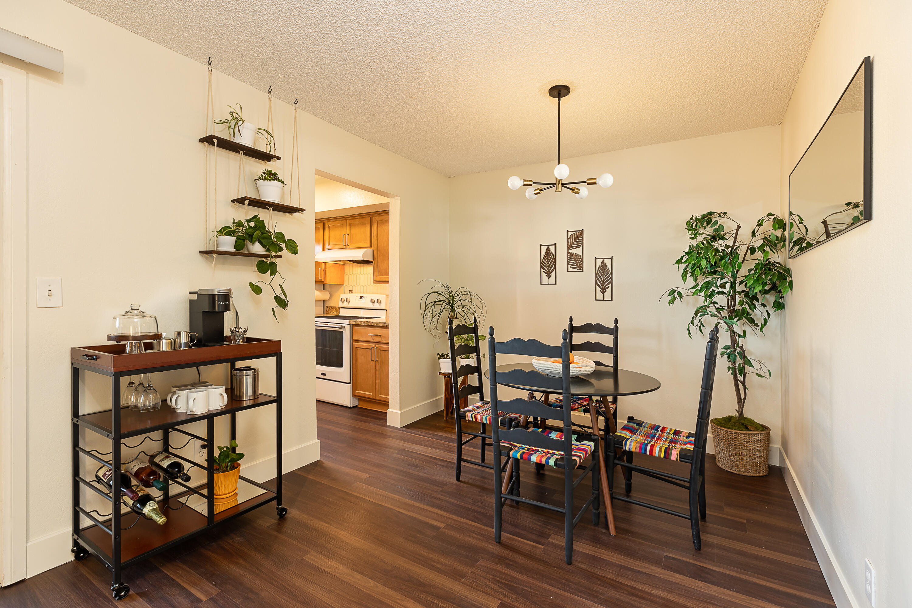 1676 Maple Avenue, Units #22. & #24