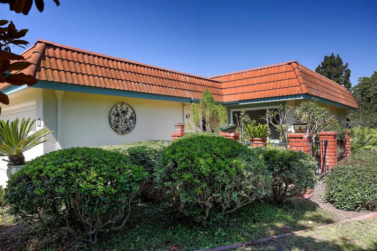 47 La Cumbre Circle