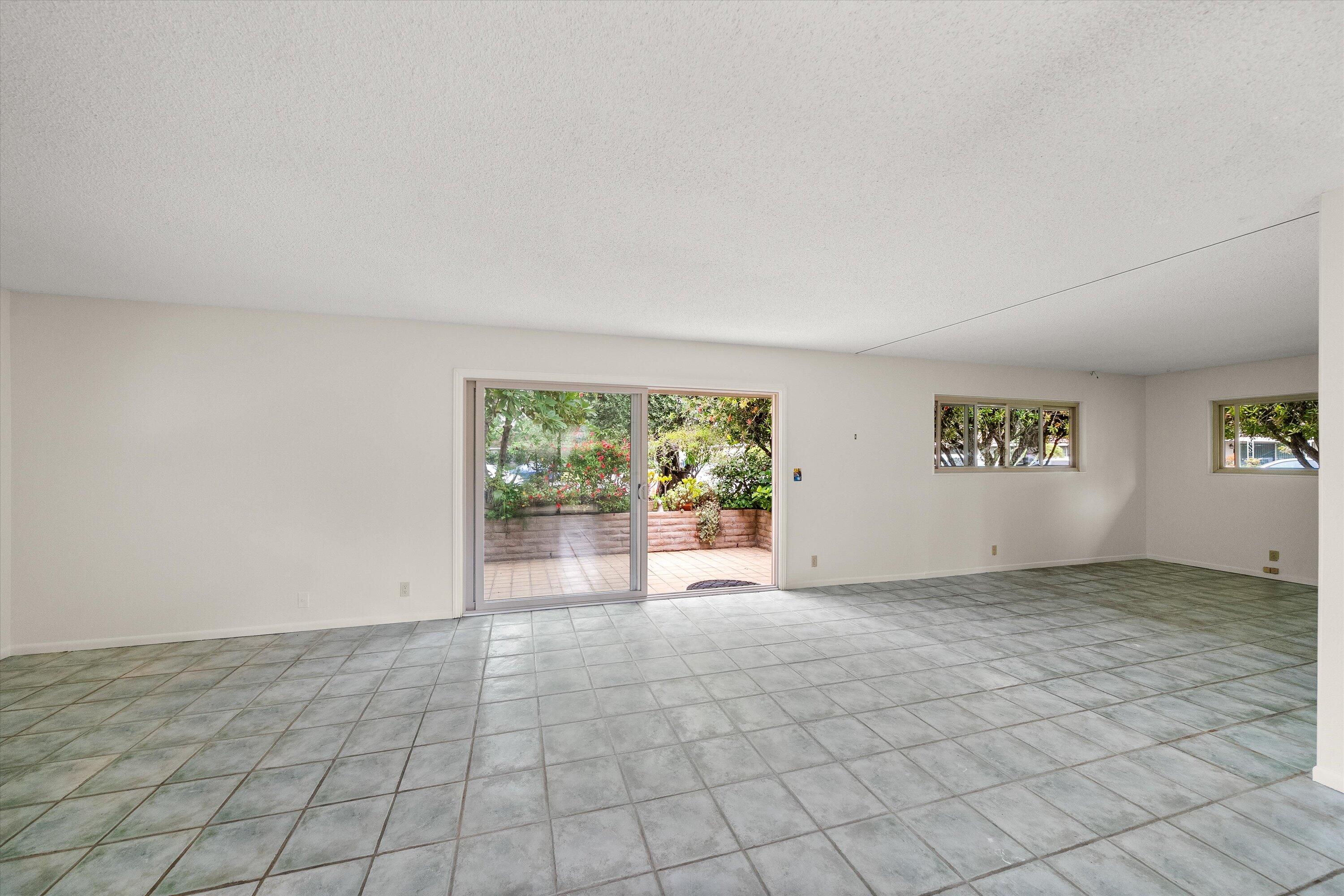 330 Moreton Bay Lane, 2