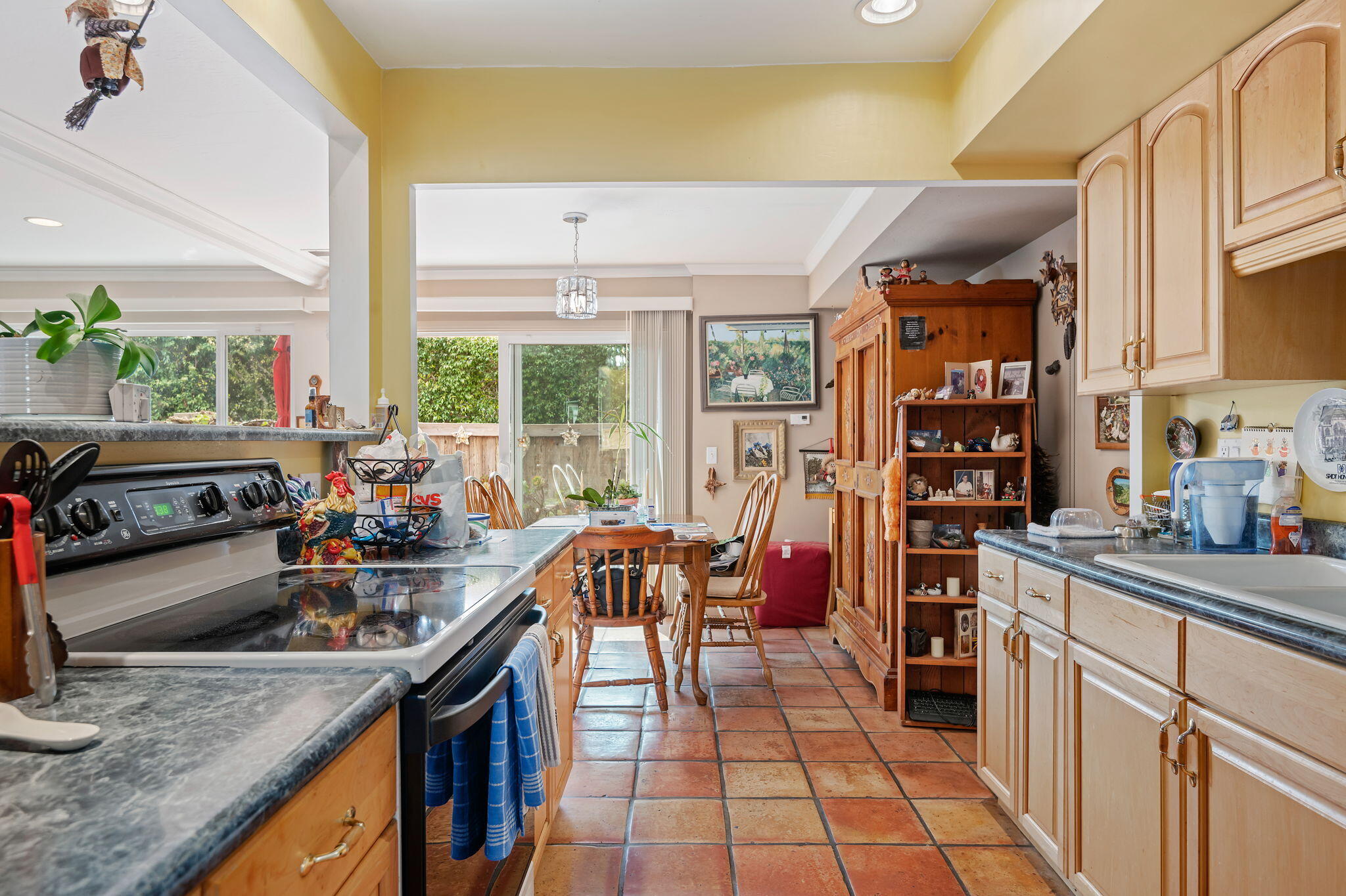 43 N San Marcos Road, A