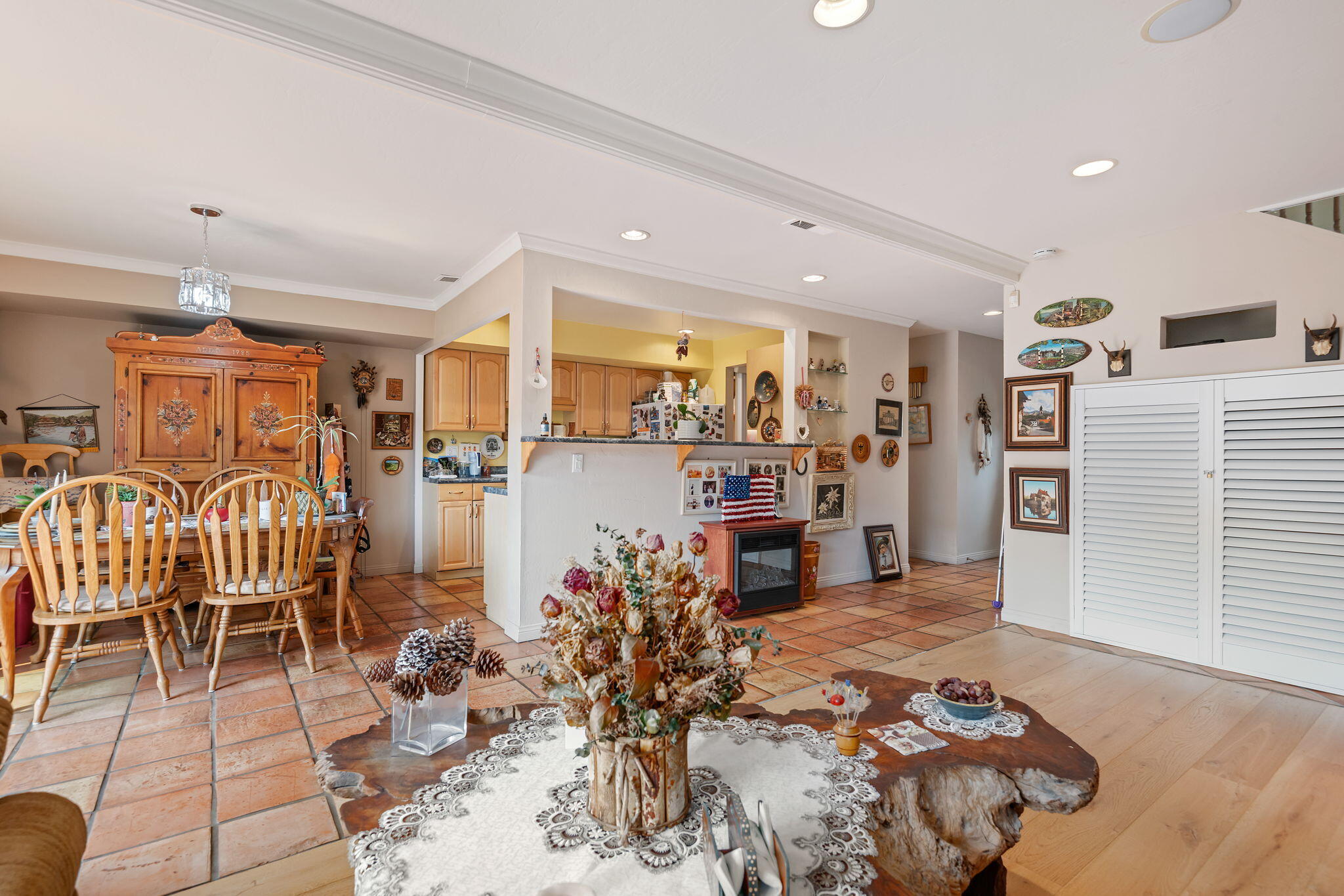 43 N San Marcos Road, A