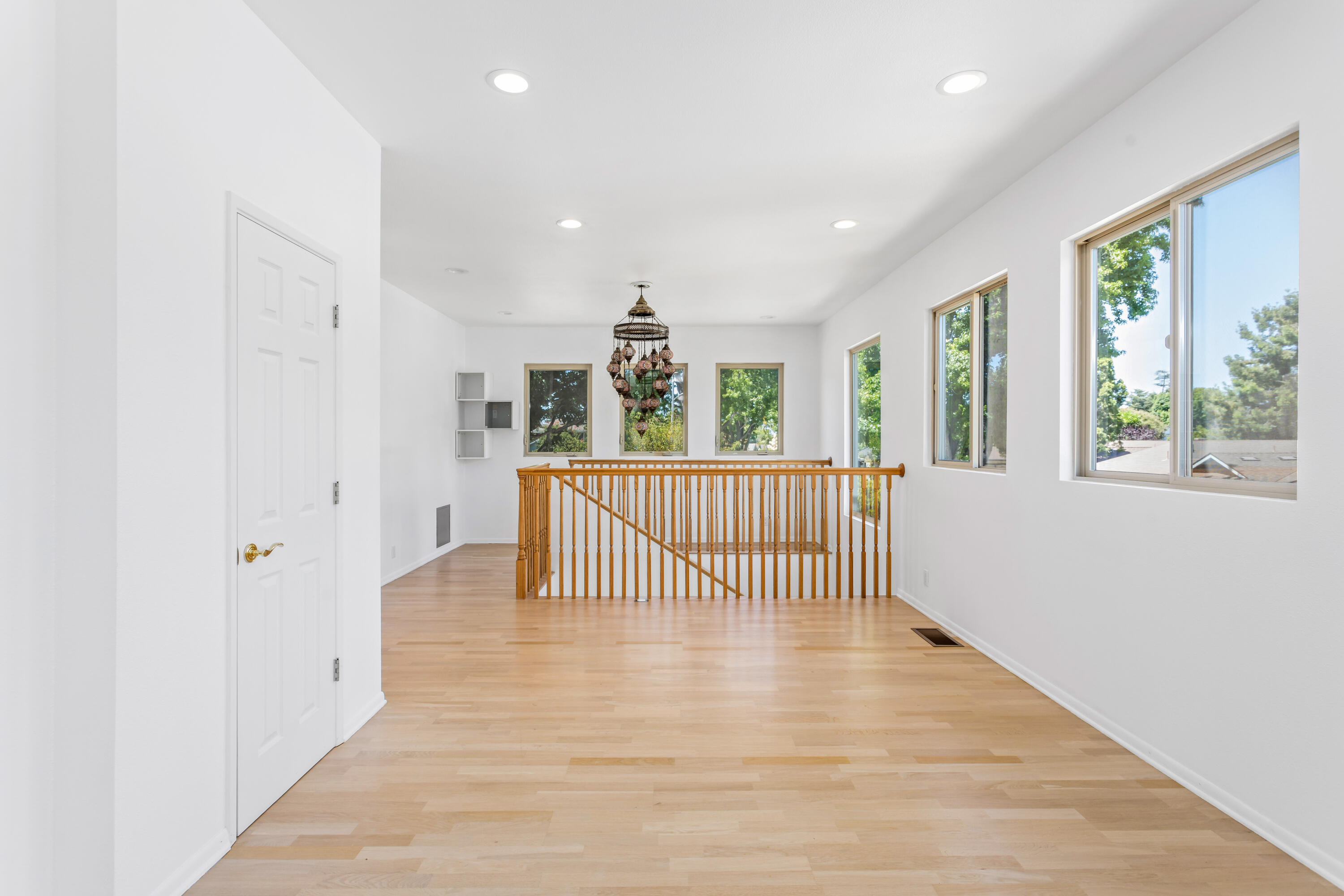 5531 Somerset Drive