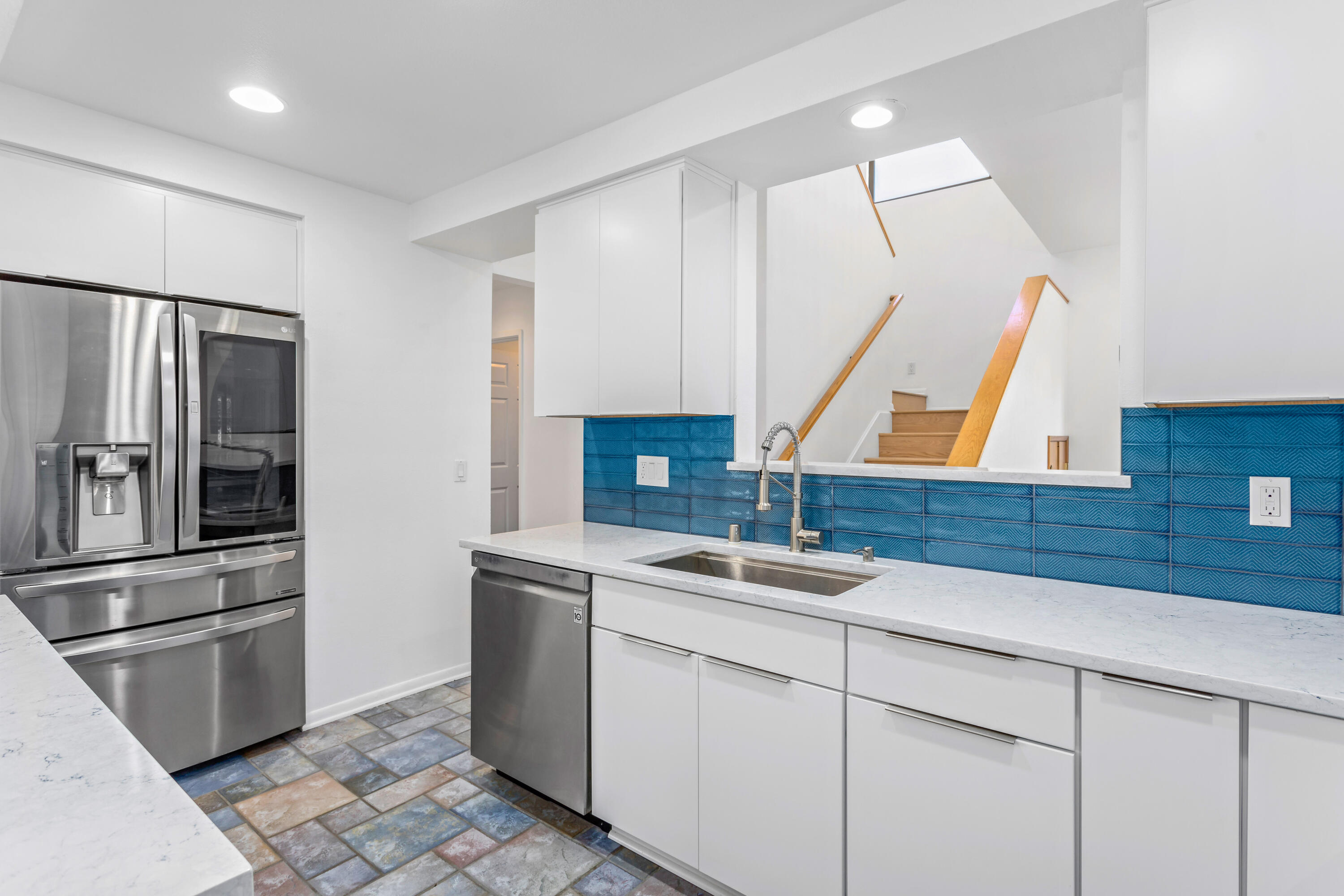 5531 Somerset Drive