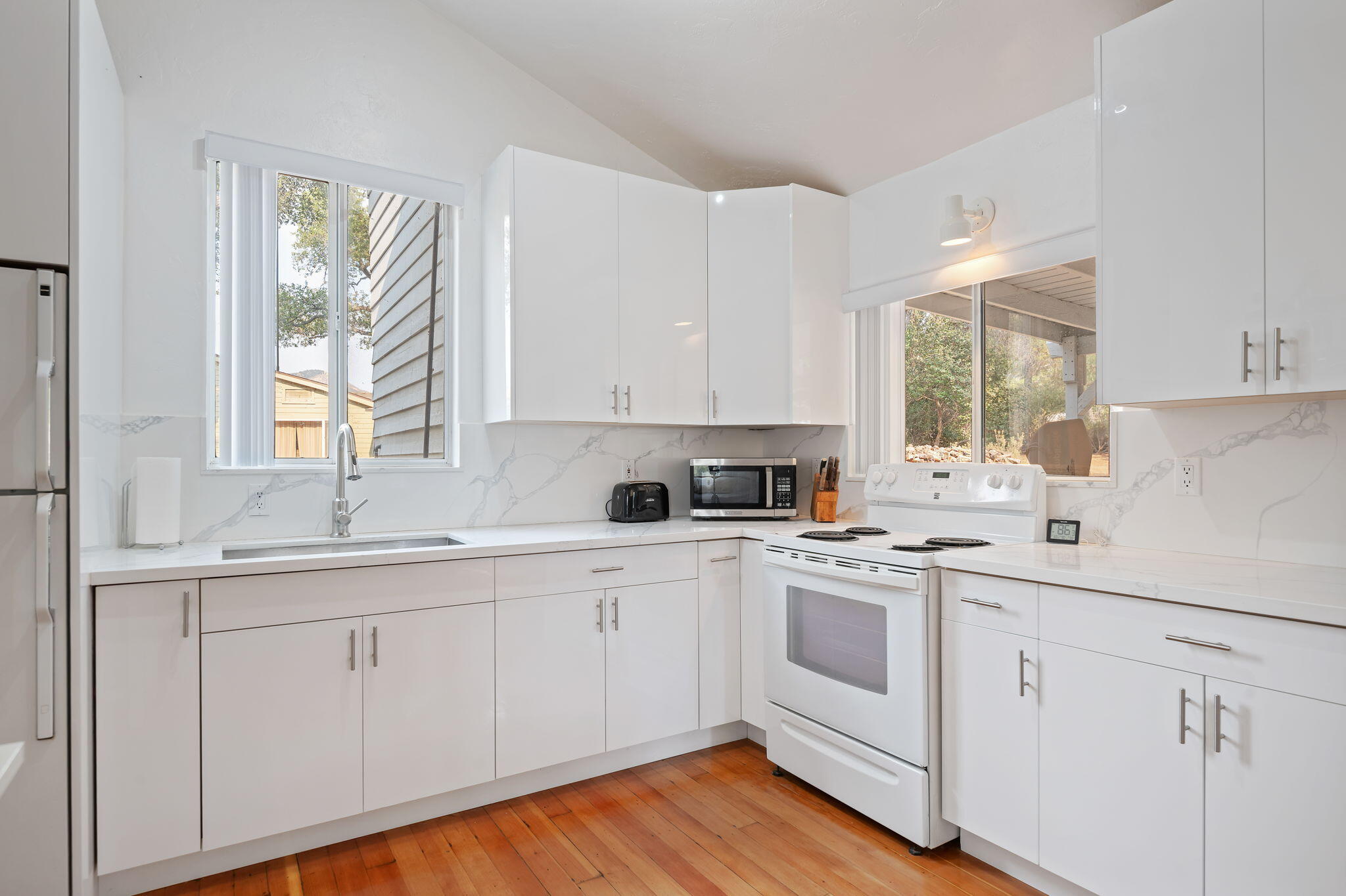 82 La Mesa Lane