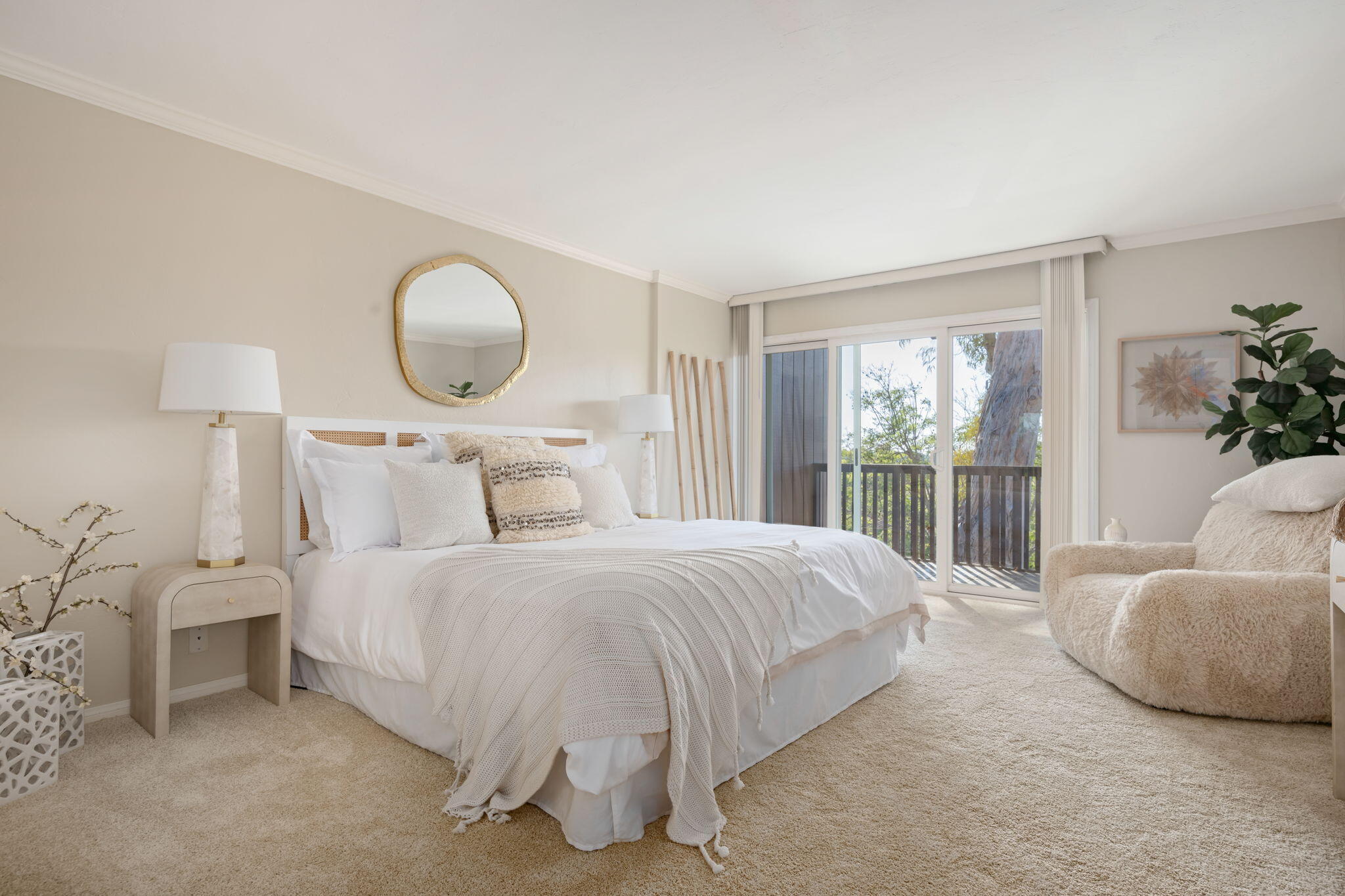 2727 Miradero Drive #302