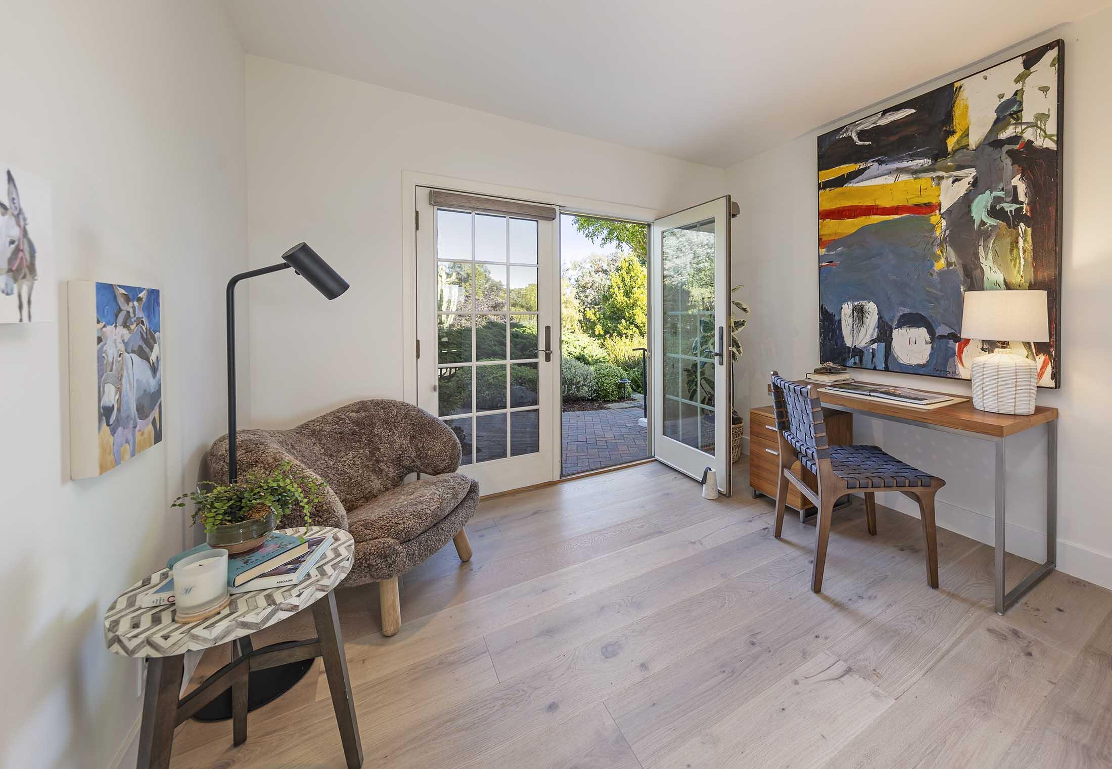 860 Miramonte Drive