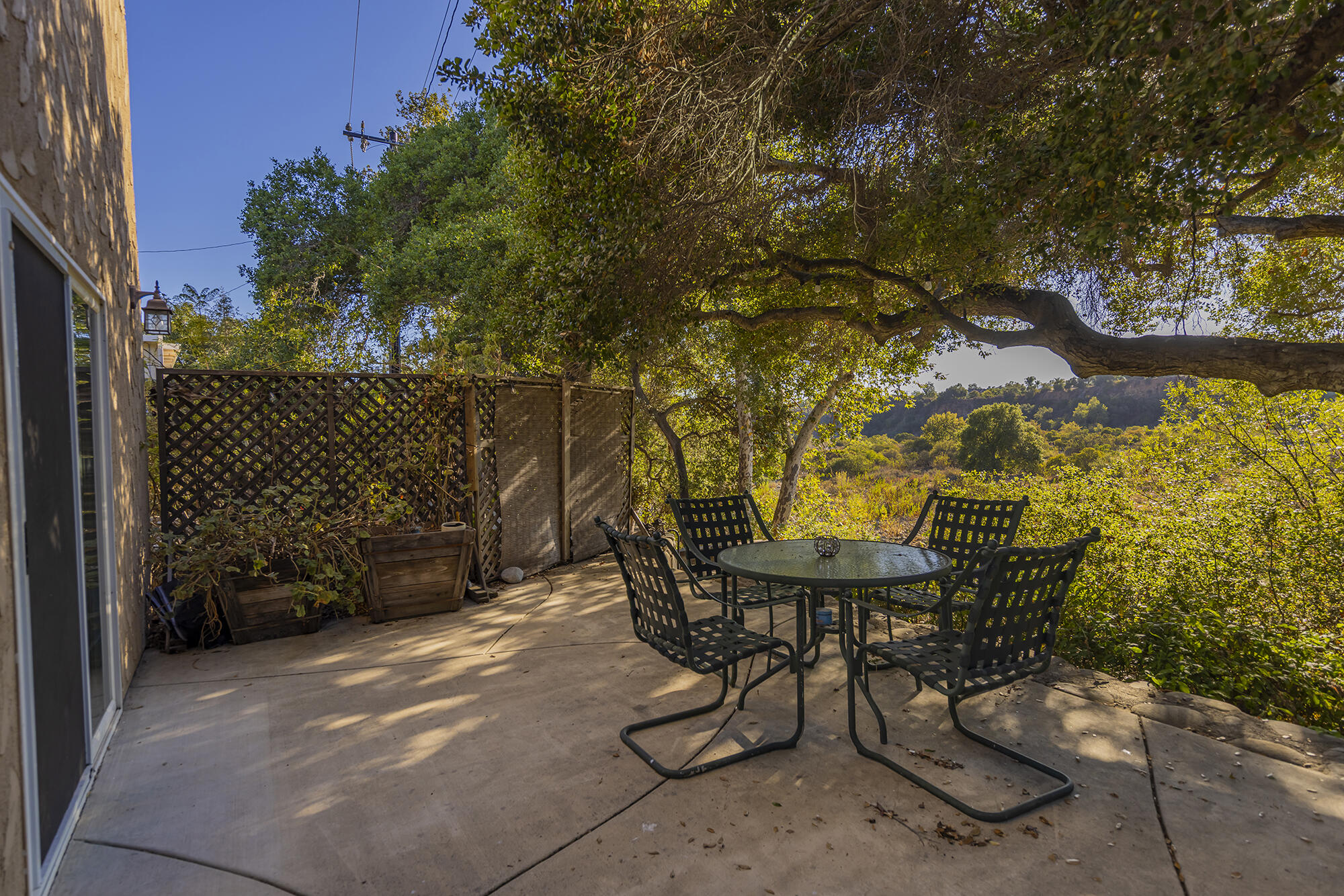 883 Moreno Drive