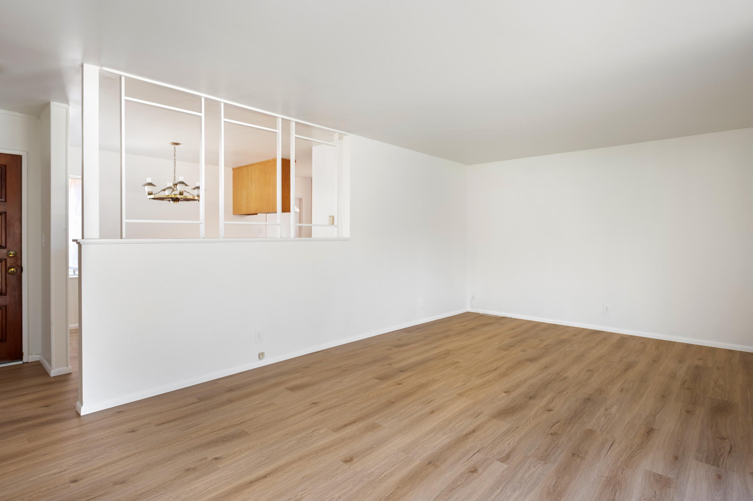 109 N Y Street