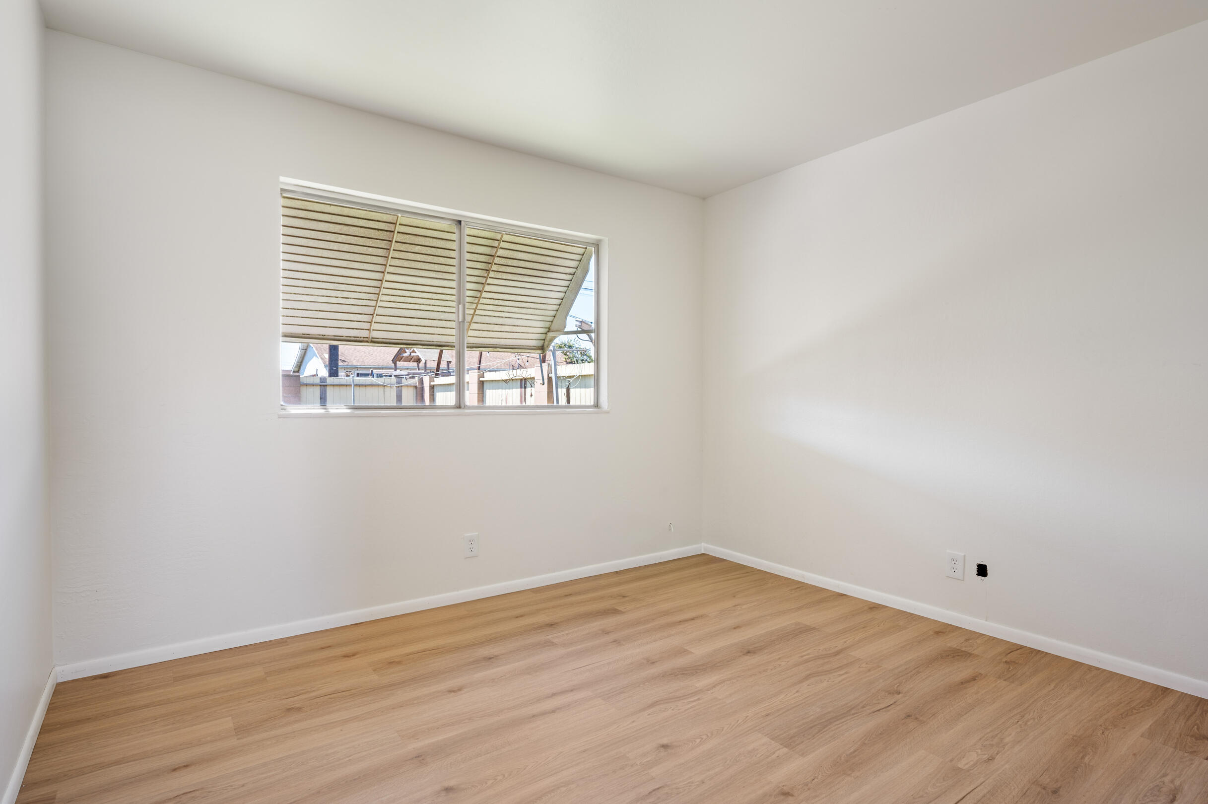 109 N Y Street
