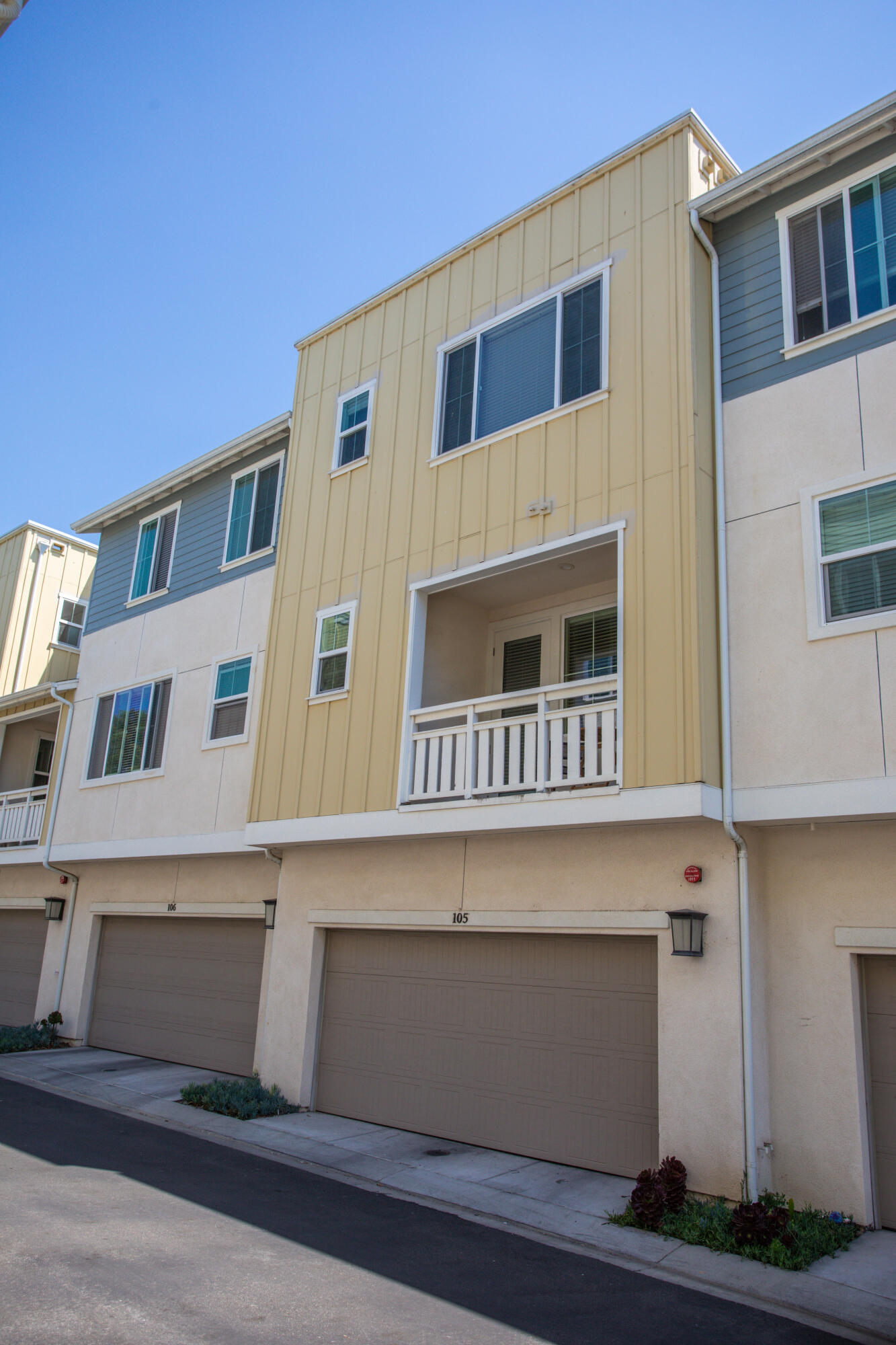 5680 Surfrider Way, 105