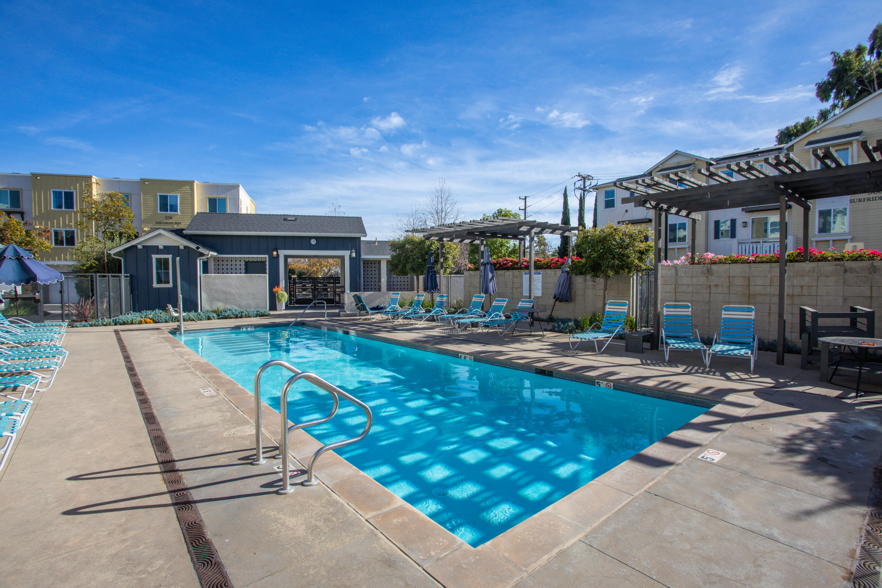 5680 Surfrider Way, 105