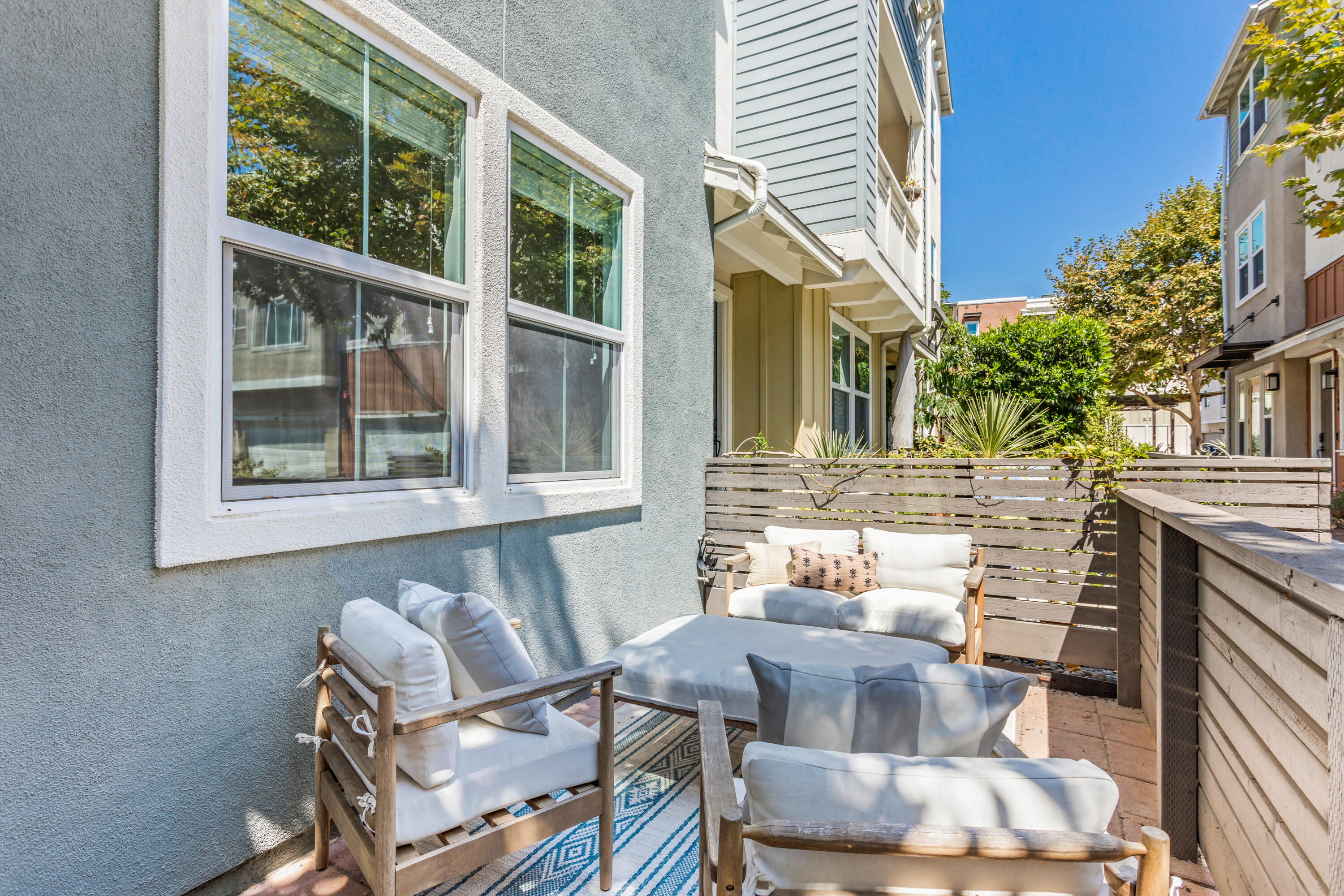 5680 Surfrider Way, 105