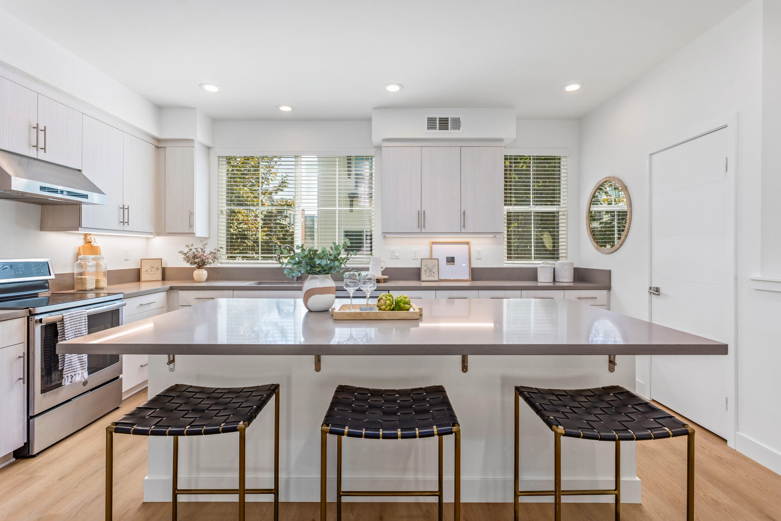 5680 Surfrider Way, 105