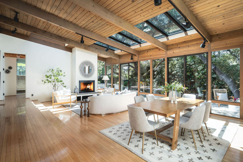 2609 Glendessary Lane