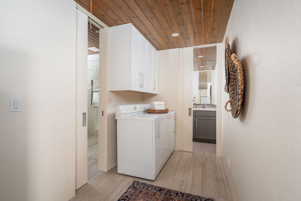2609 Glendessary Lane
