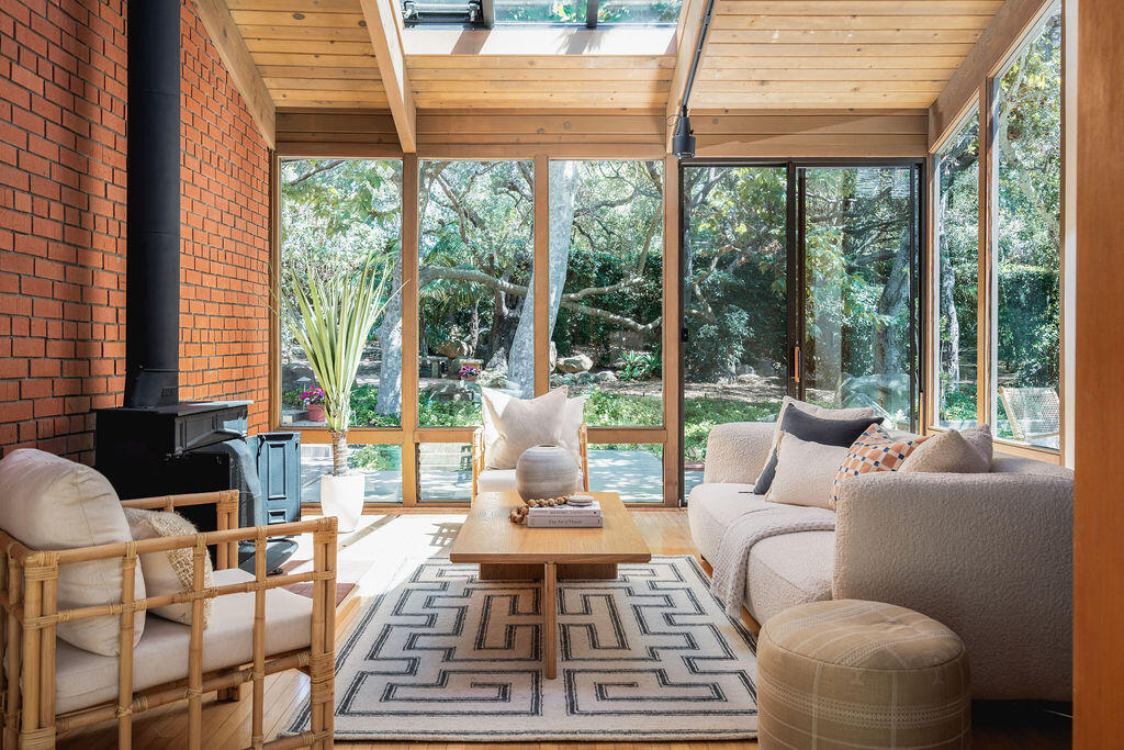 2609 Glendessary Lane