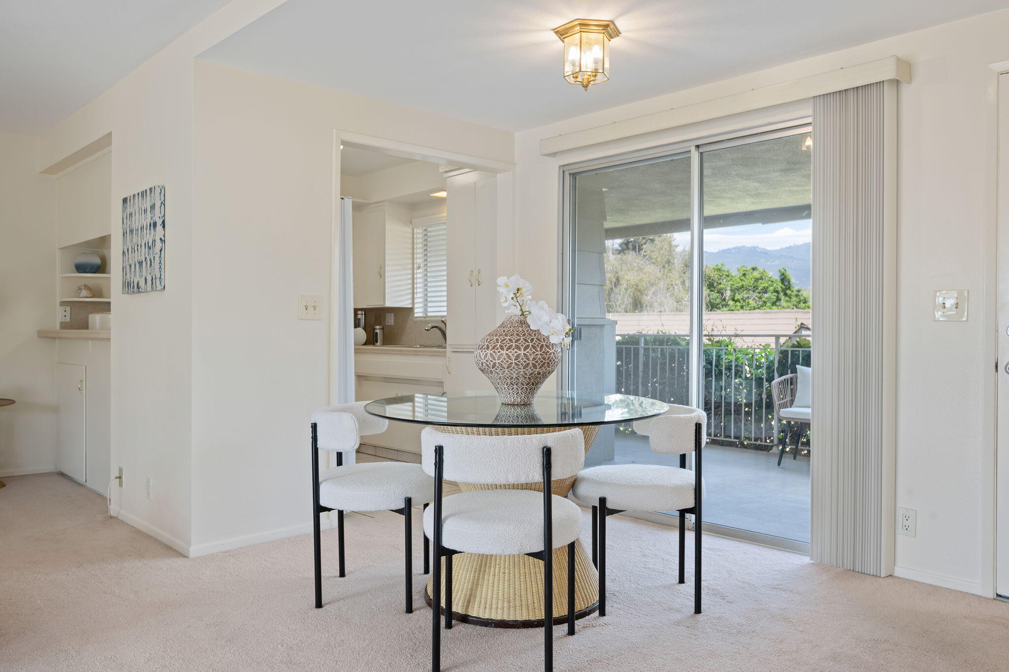 351 Moreton Bay Lane, 4
