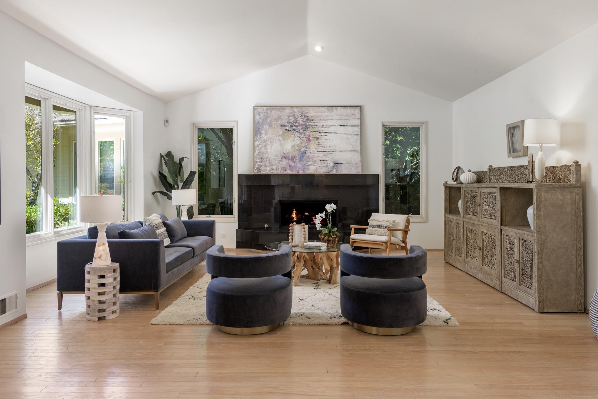 1066 Diamond Crest Court