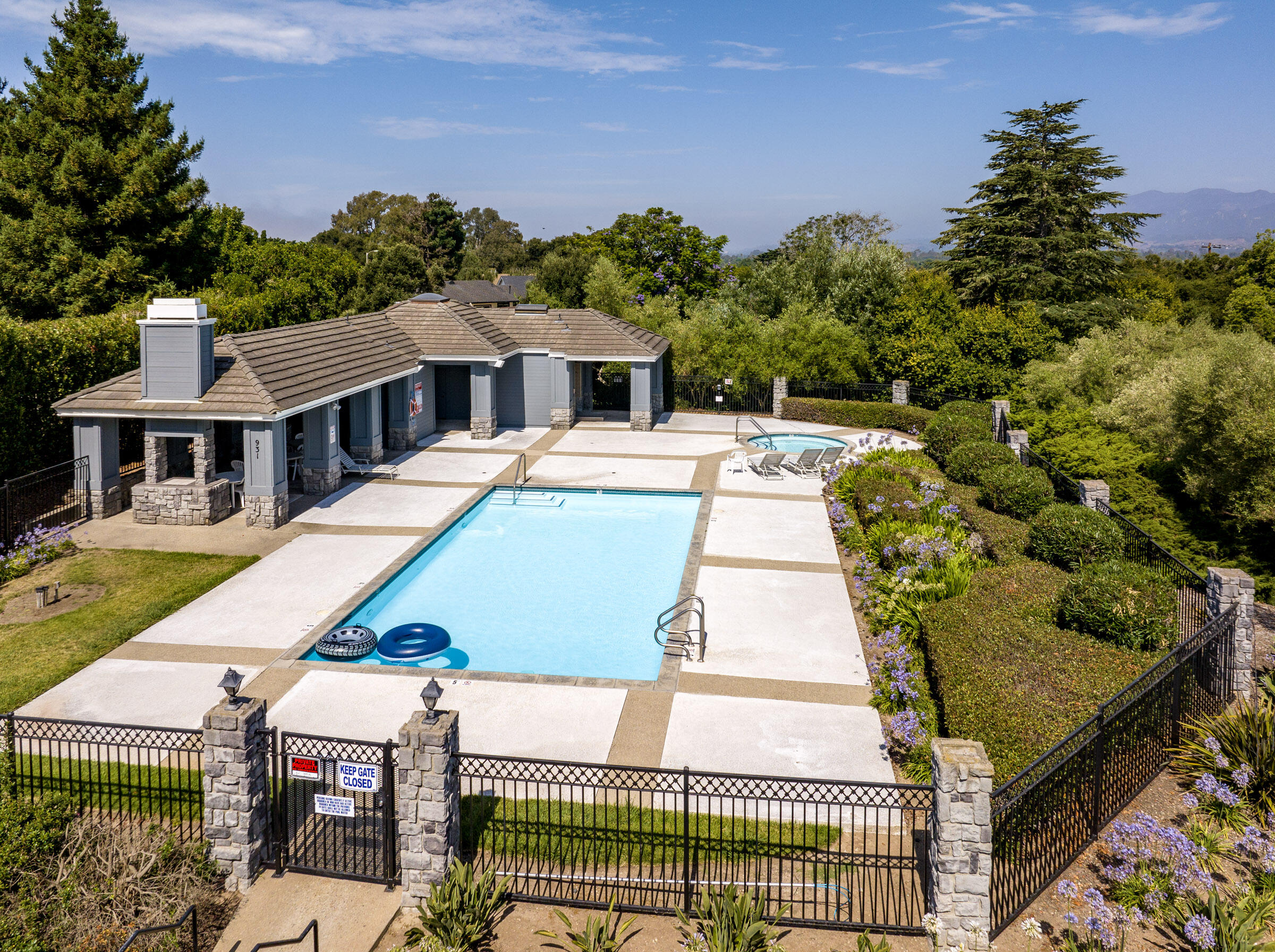 1066 Diamond Crest Court