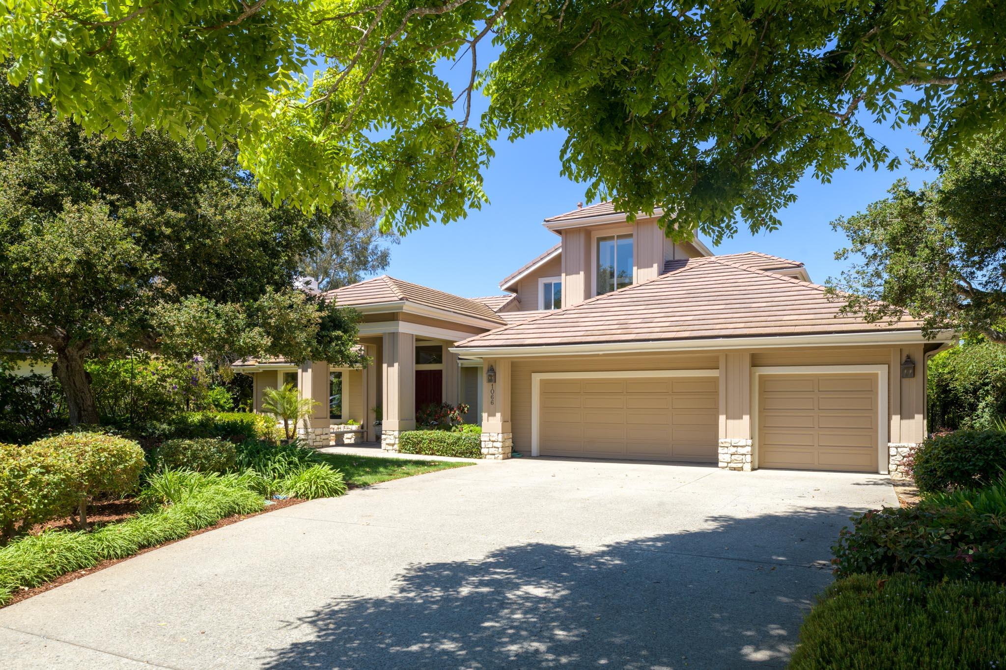1066 Diamond Crest Court