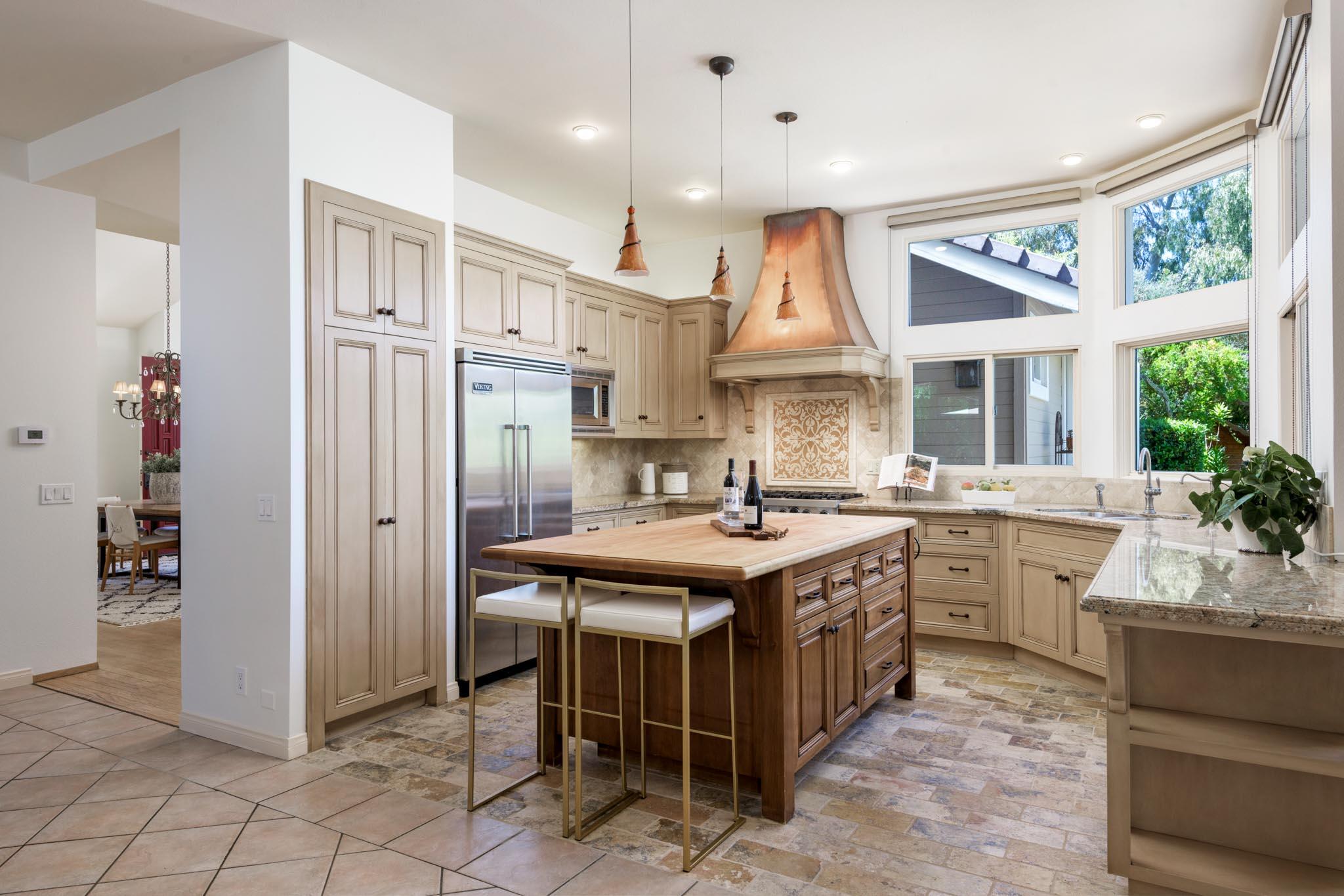 1066 Diamond Crest Court