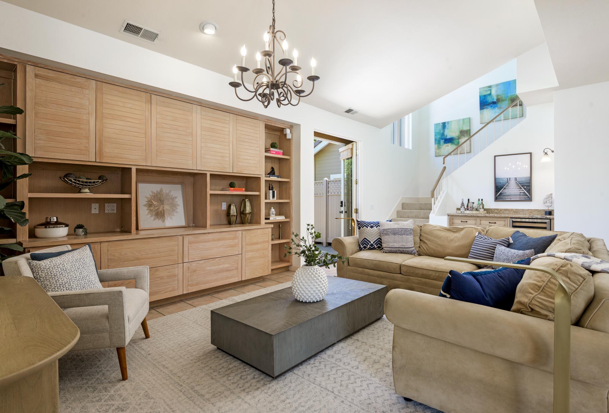 1066 Diamond Crest Court