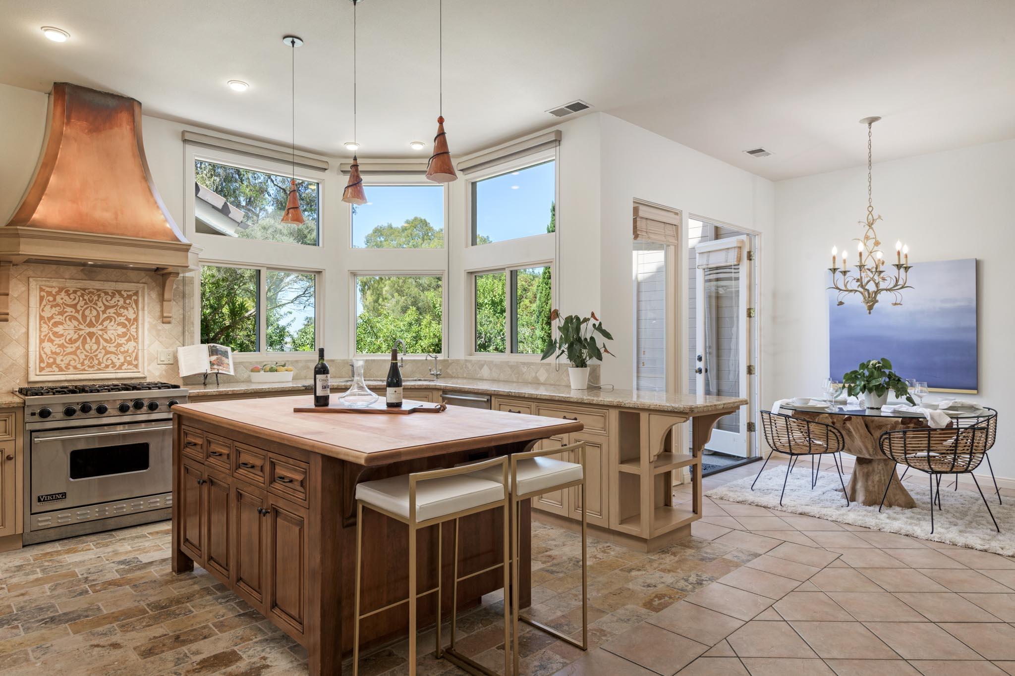 1066 Diamond Crest Court