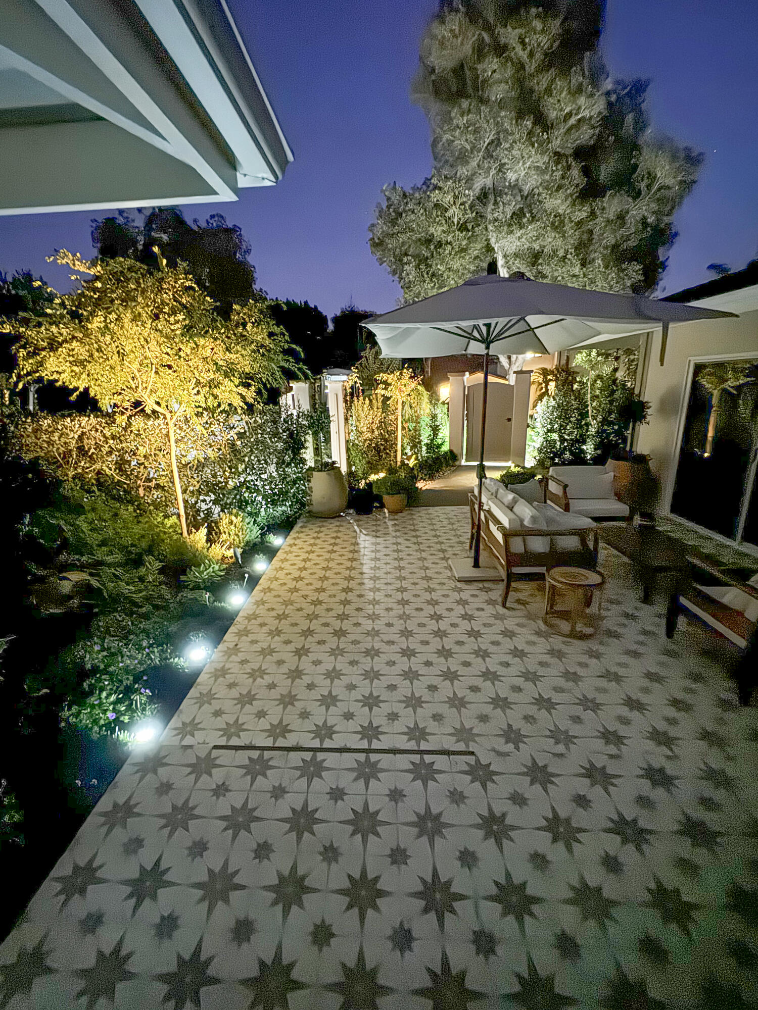 245 Cordova Drive