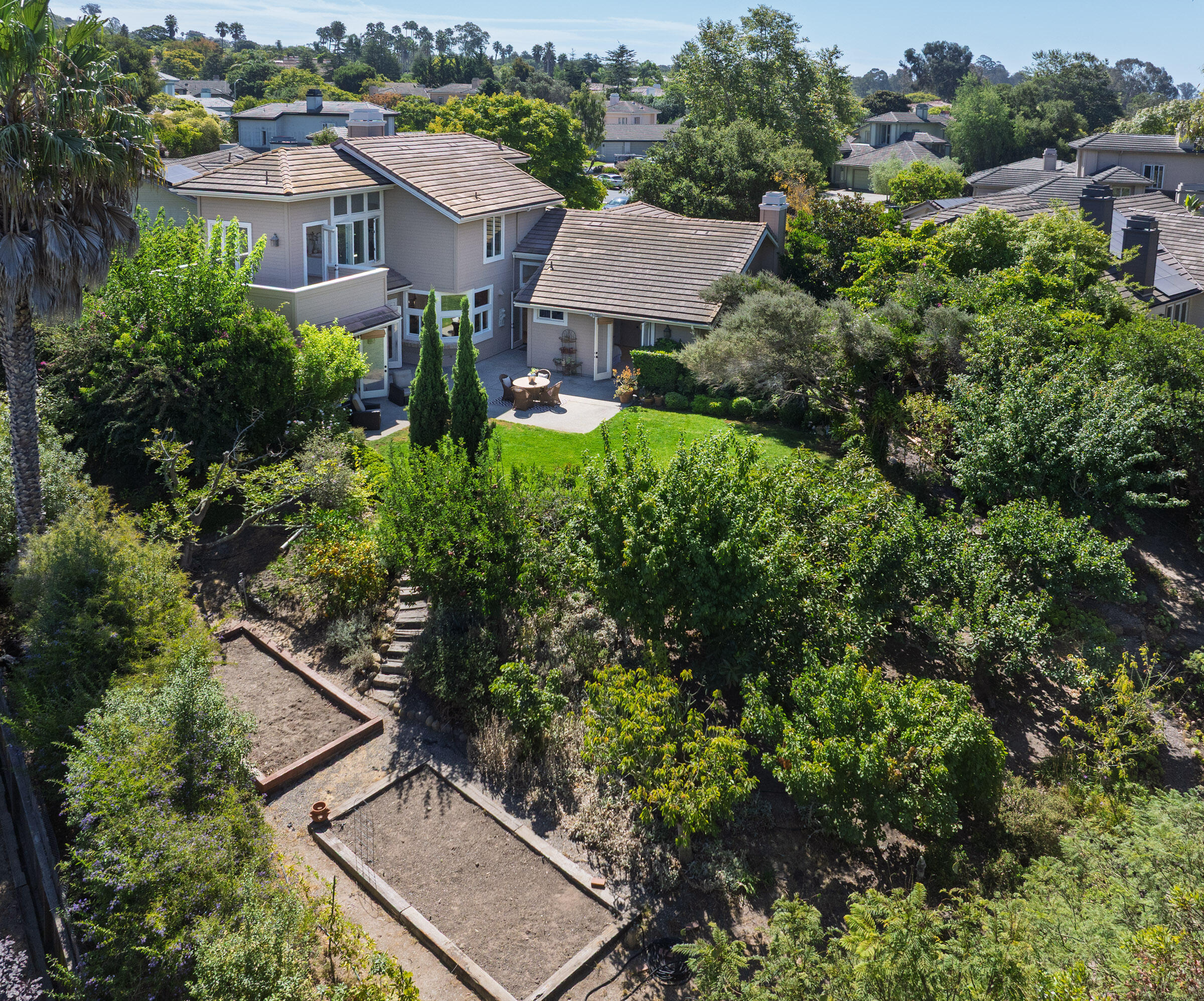 1066 Diamond Crest Court
