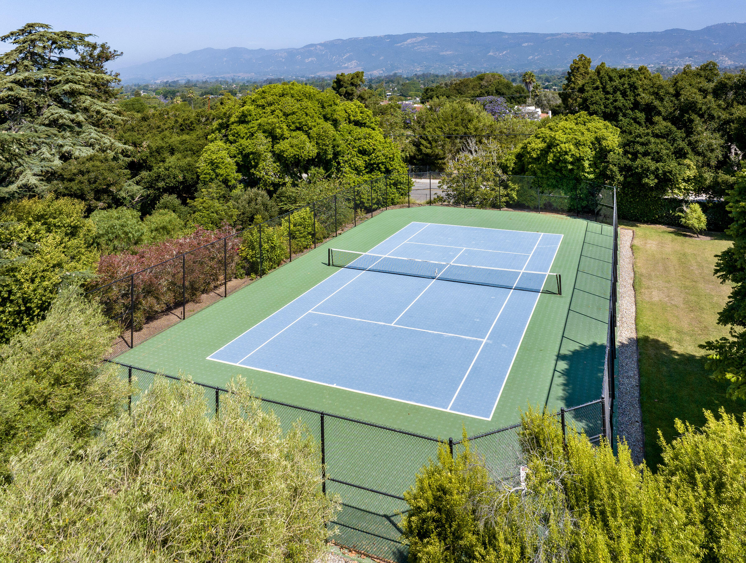 1066 Diamond Crest Court