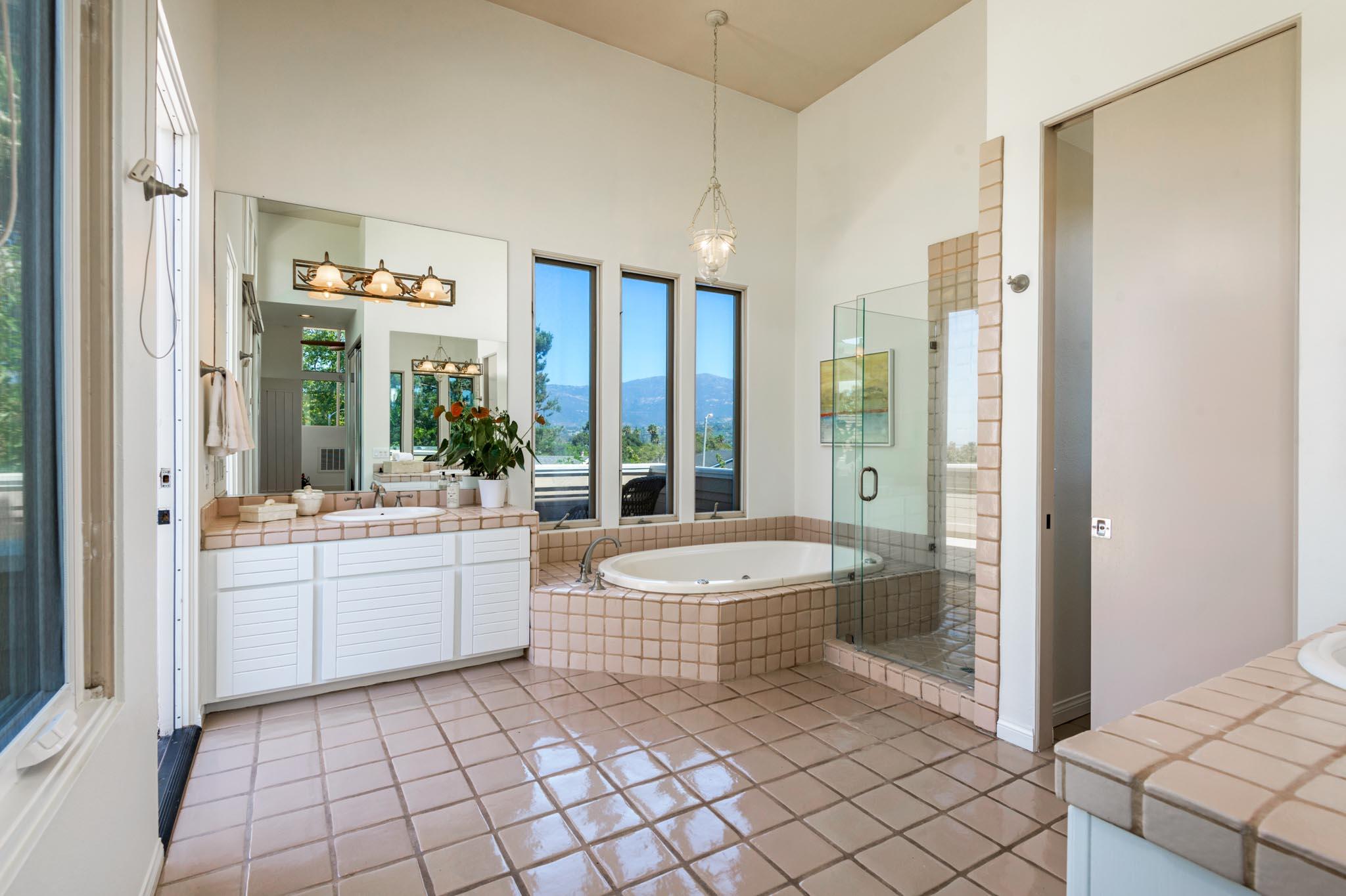1066 Diamond Crest Court