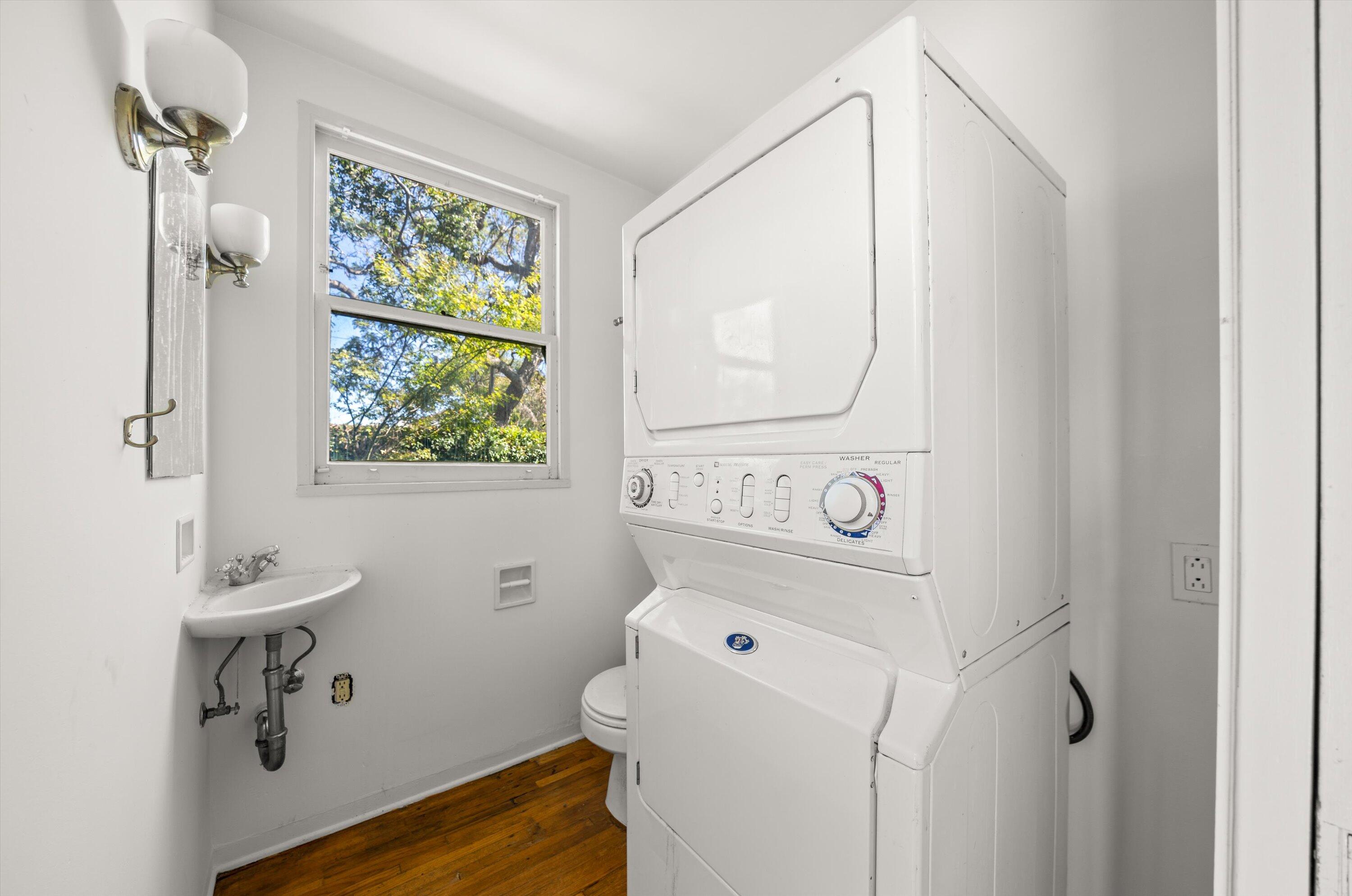 302 N Soledad Street