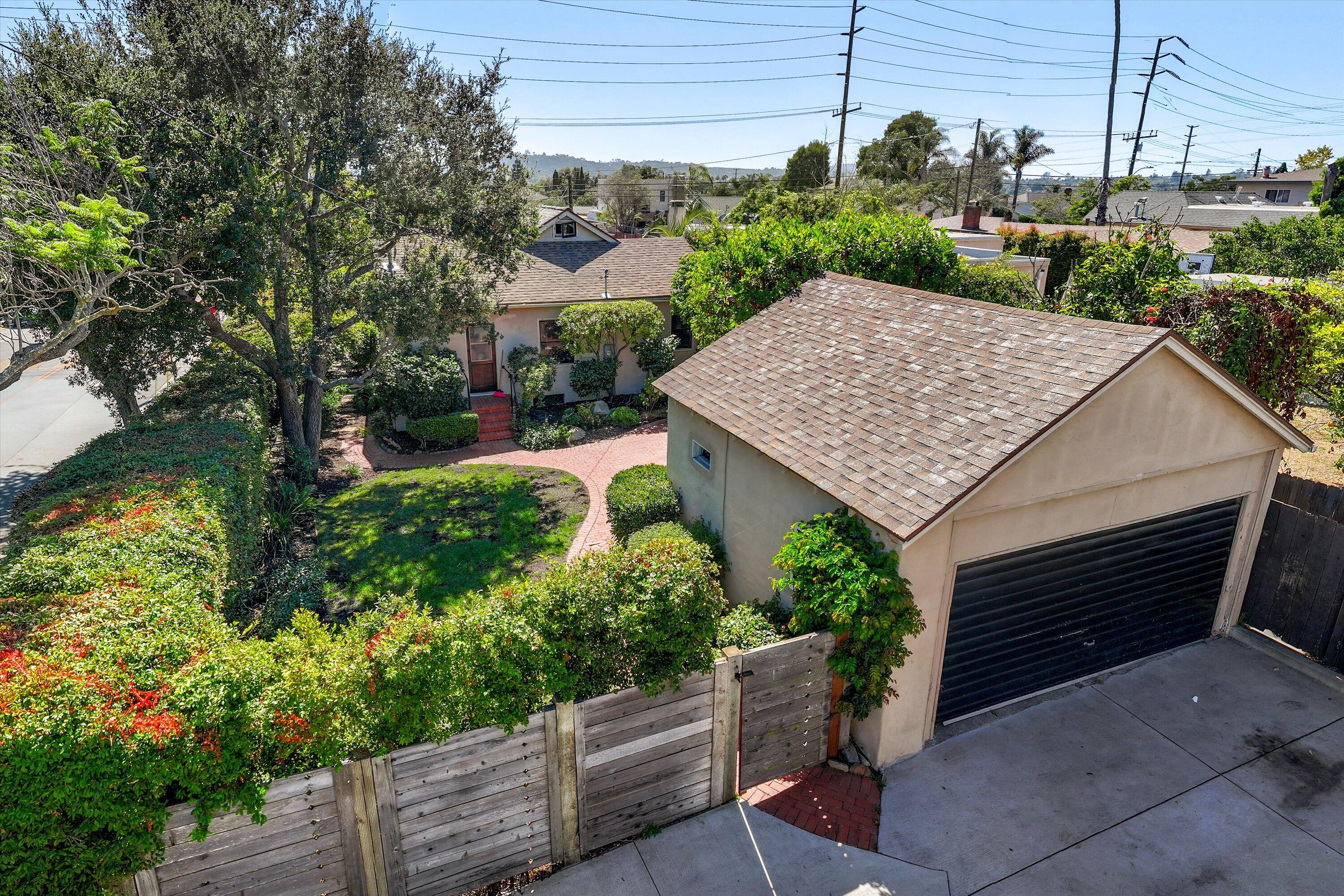 302 N Soledad Street