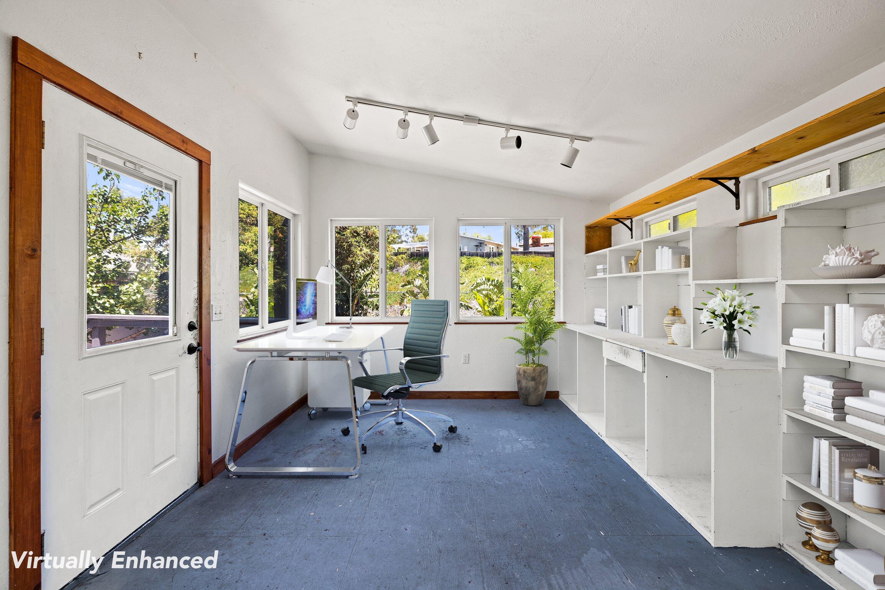 1633 La Coronilla Drive